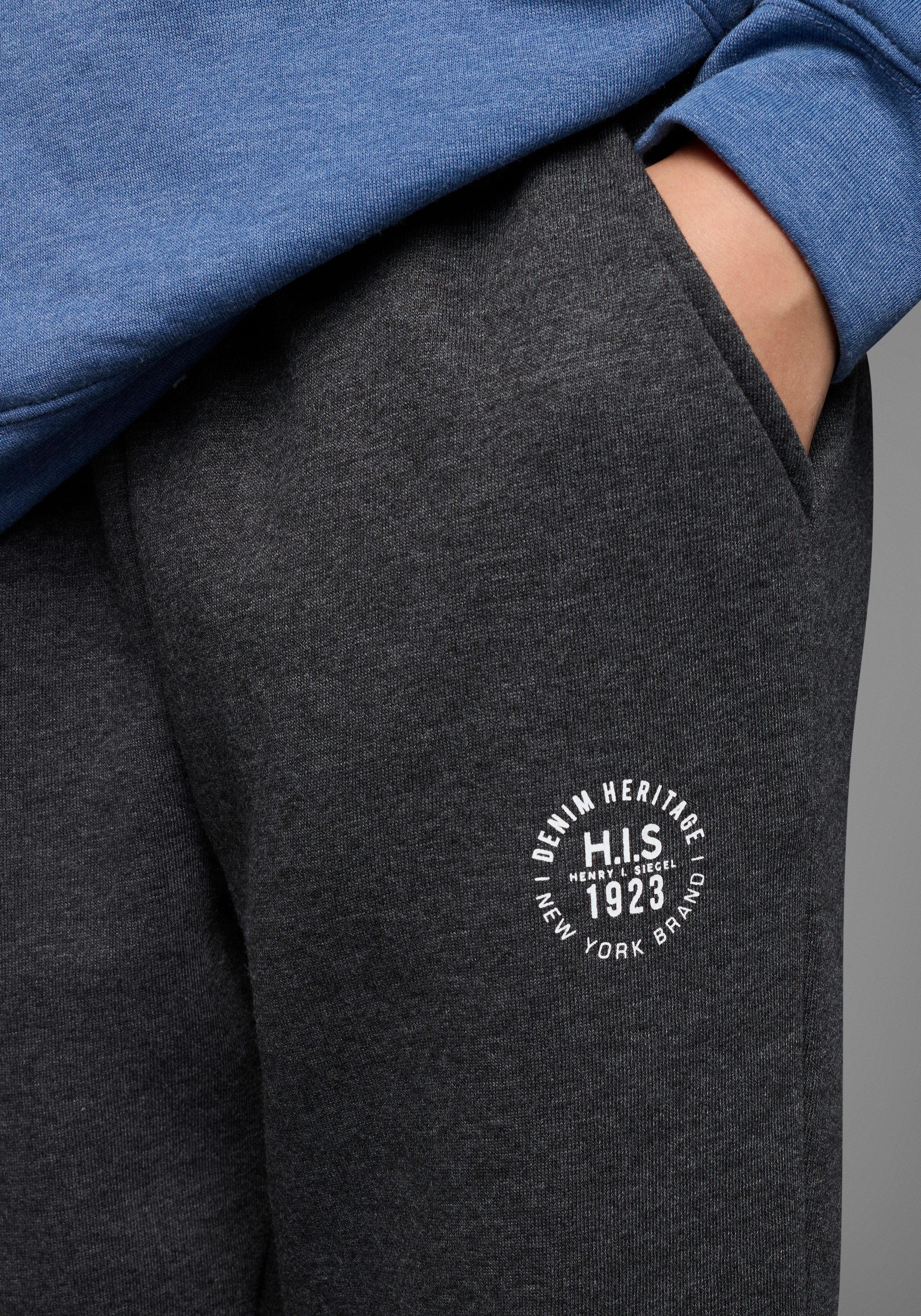 H.I.S Sweathose Basic Sweatshose, Jogginghose für Jungen Für TEENS. Sweathose mit kleinem Badge