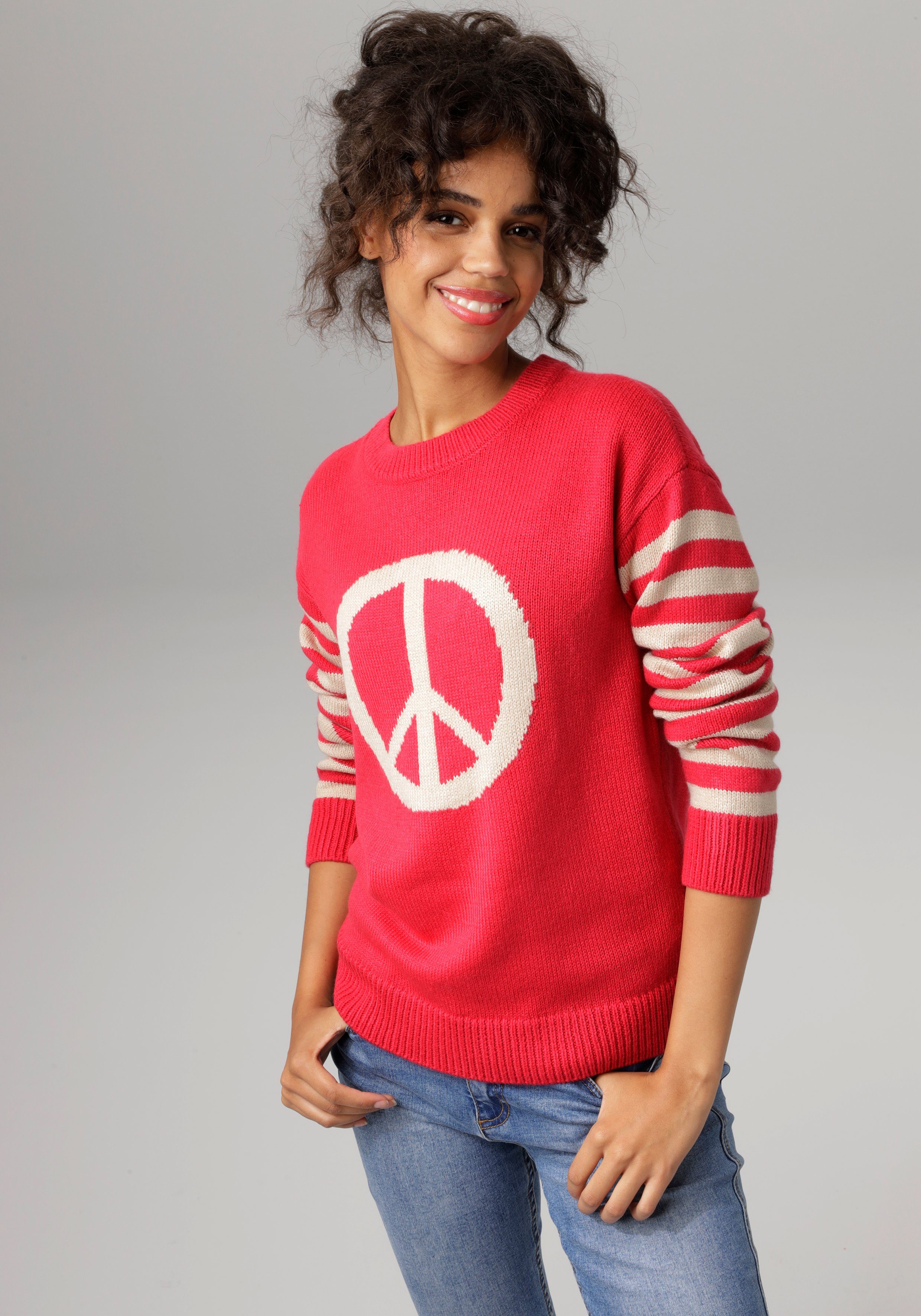 Aniston CASUAL Strickpullover mit "Peace"-Zeichen und gestreiften Ärmeln