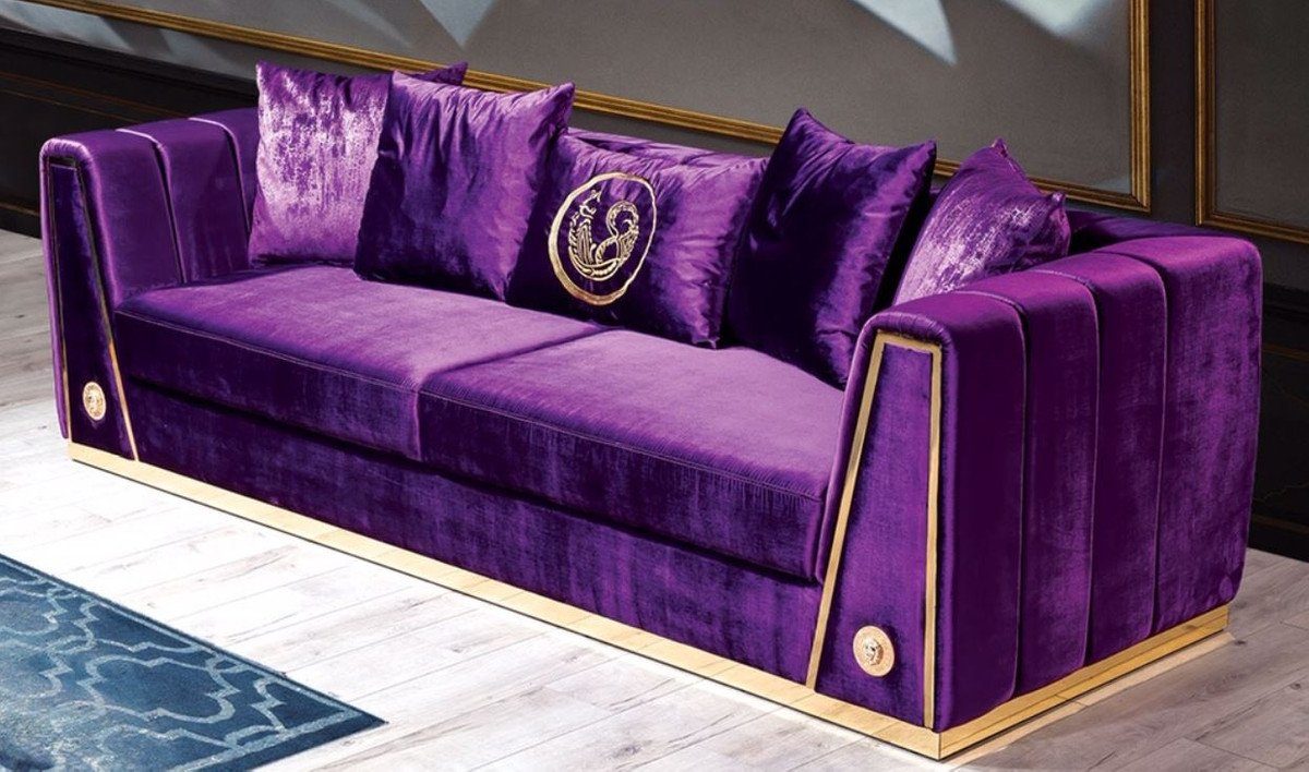 Casa Padrino Sofa Luxus Couch Lila / Gold 260 x 90 x H. 76 cm - Edles Wohnzimmer Sofa mit dekorativen Kissen - Luxus Möbel