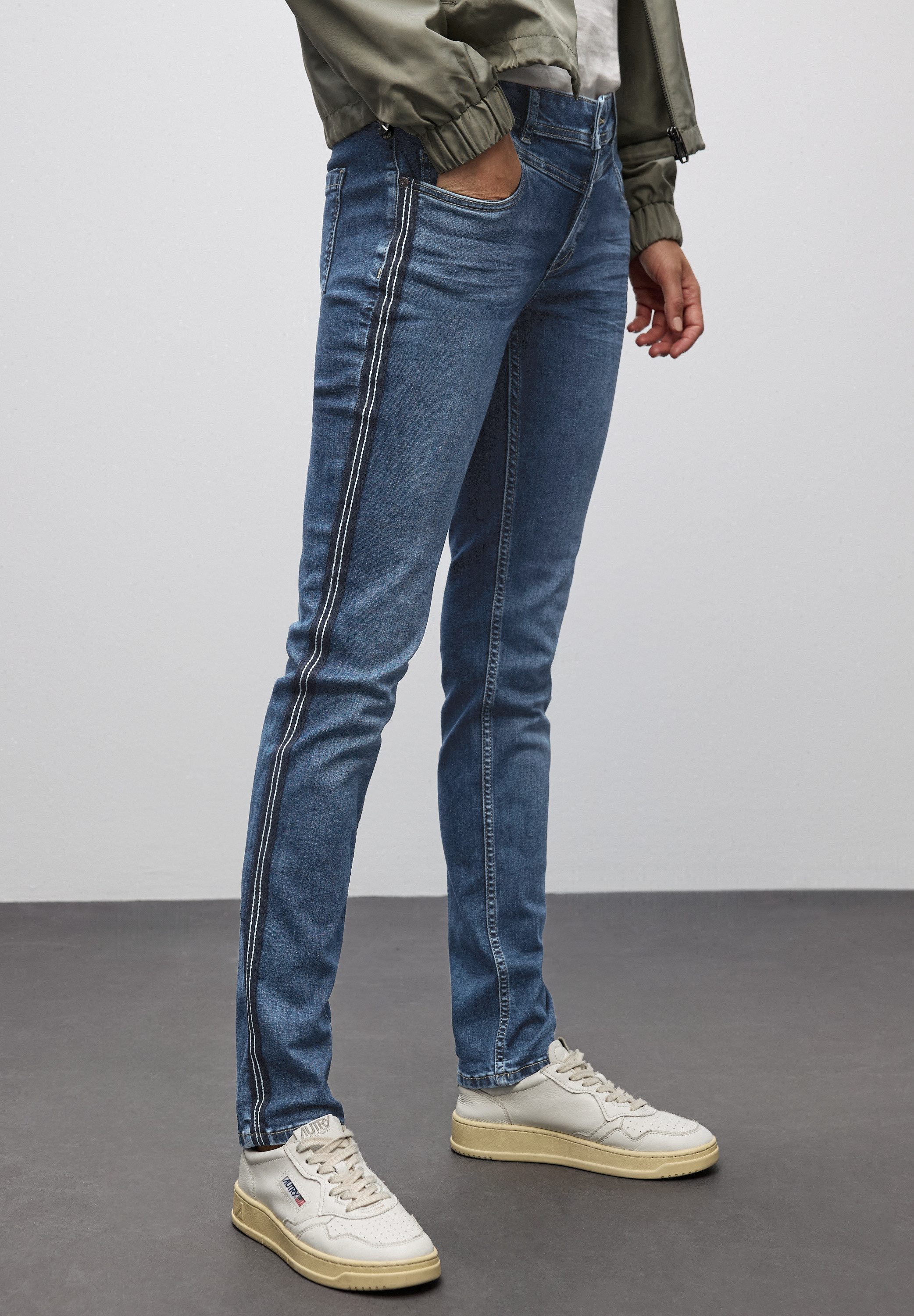 STREET ONE Slim-fit-Jeans 5-Pocket-Style