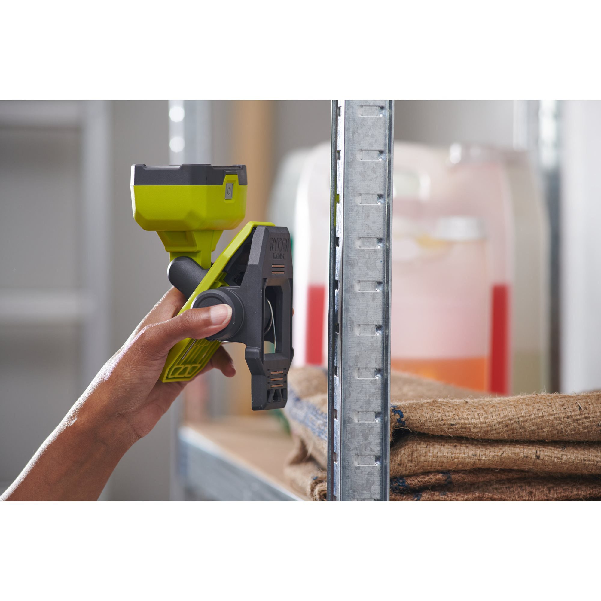 Ryobi Arbeitsleuchte Ryobi Akku-Klemmleuchte RLC4-0, LED-Leuchte