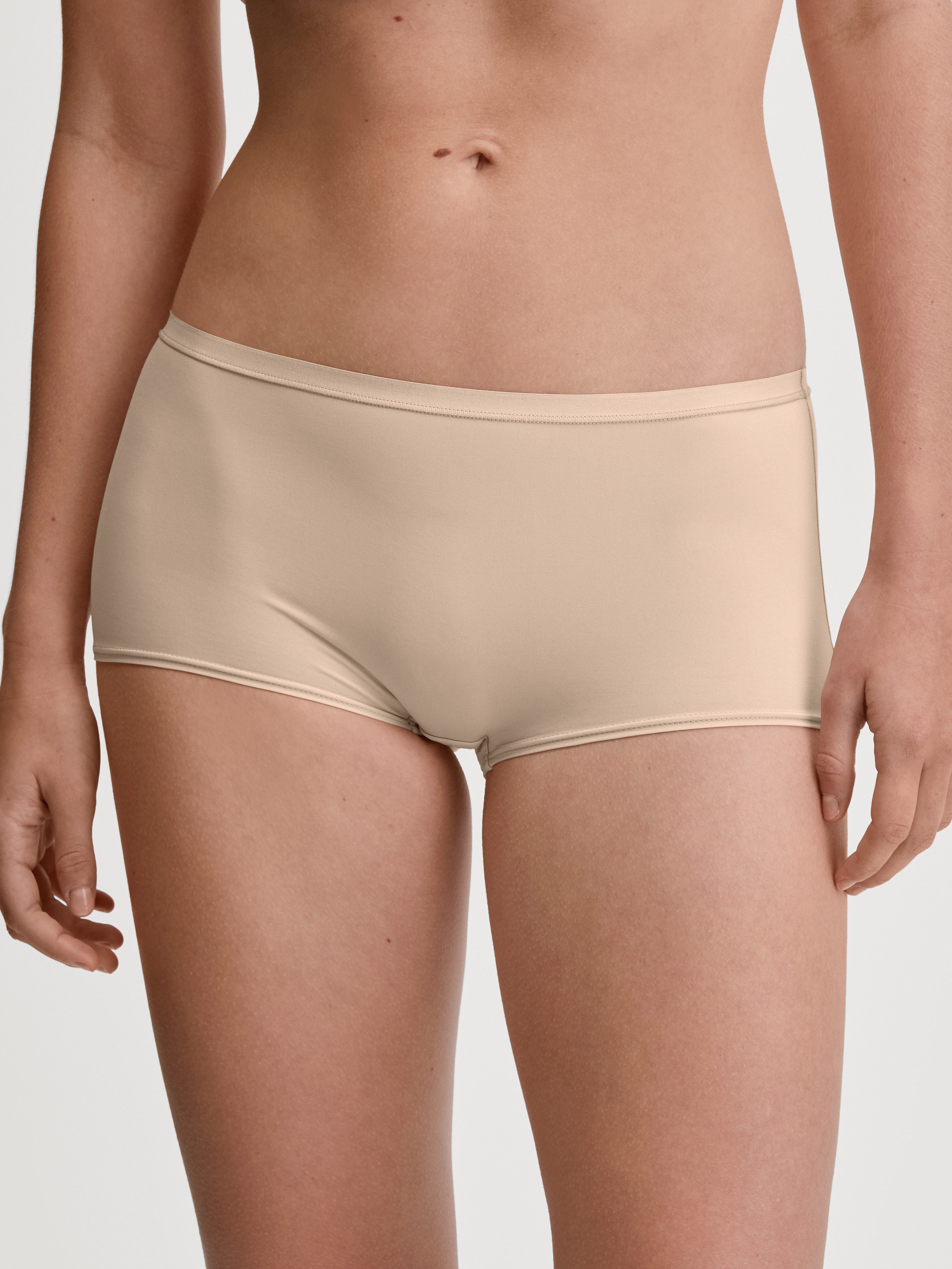 CALIDA Panty Sleek Skin weich, elastischer Bund, schmaler Schnitt