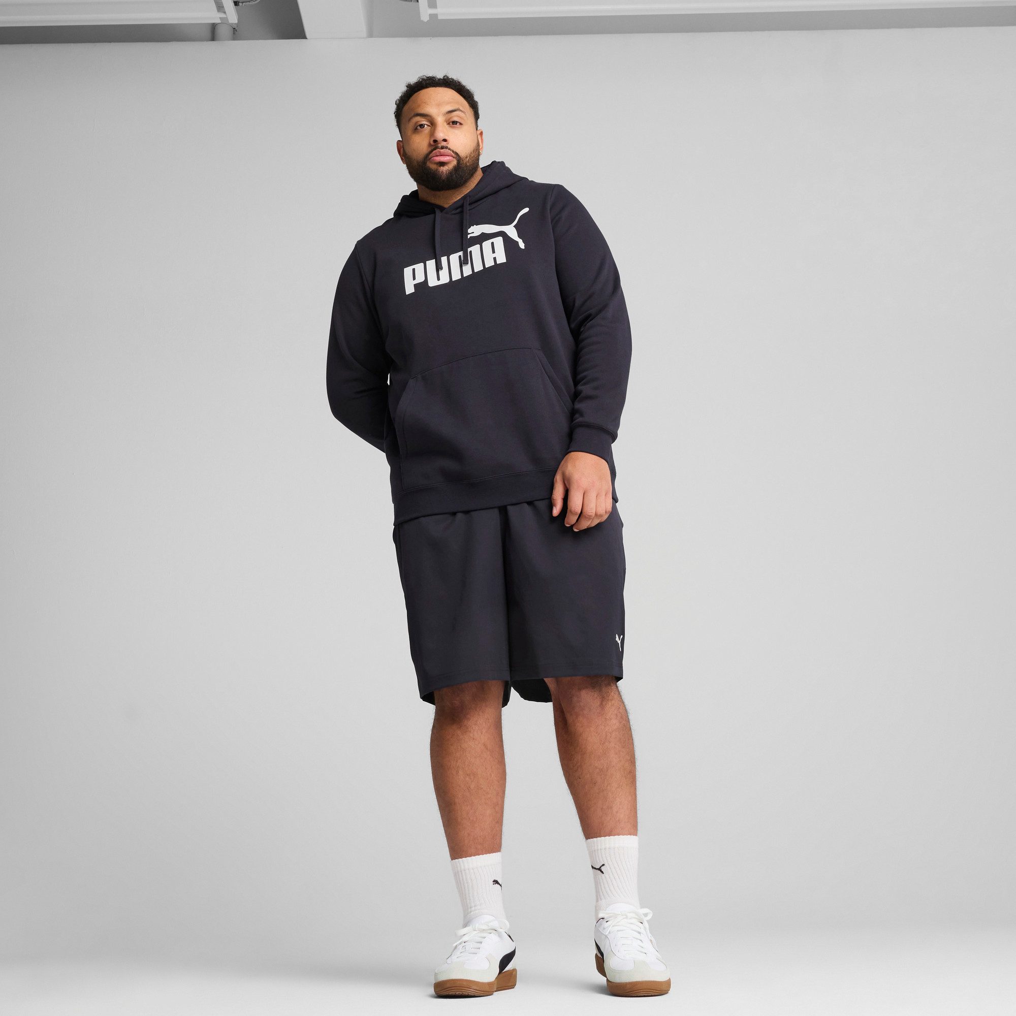 PUMA Kapuzensweatshirt ESS NO. 1 LOGO HOODIE FL reguläre Passform, mit verstellbarer Kapuze, mit Kängurutasche