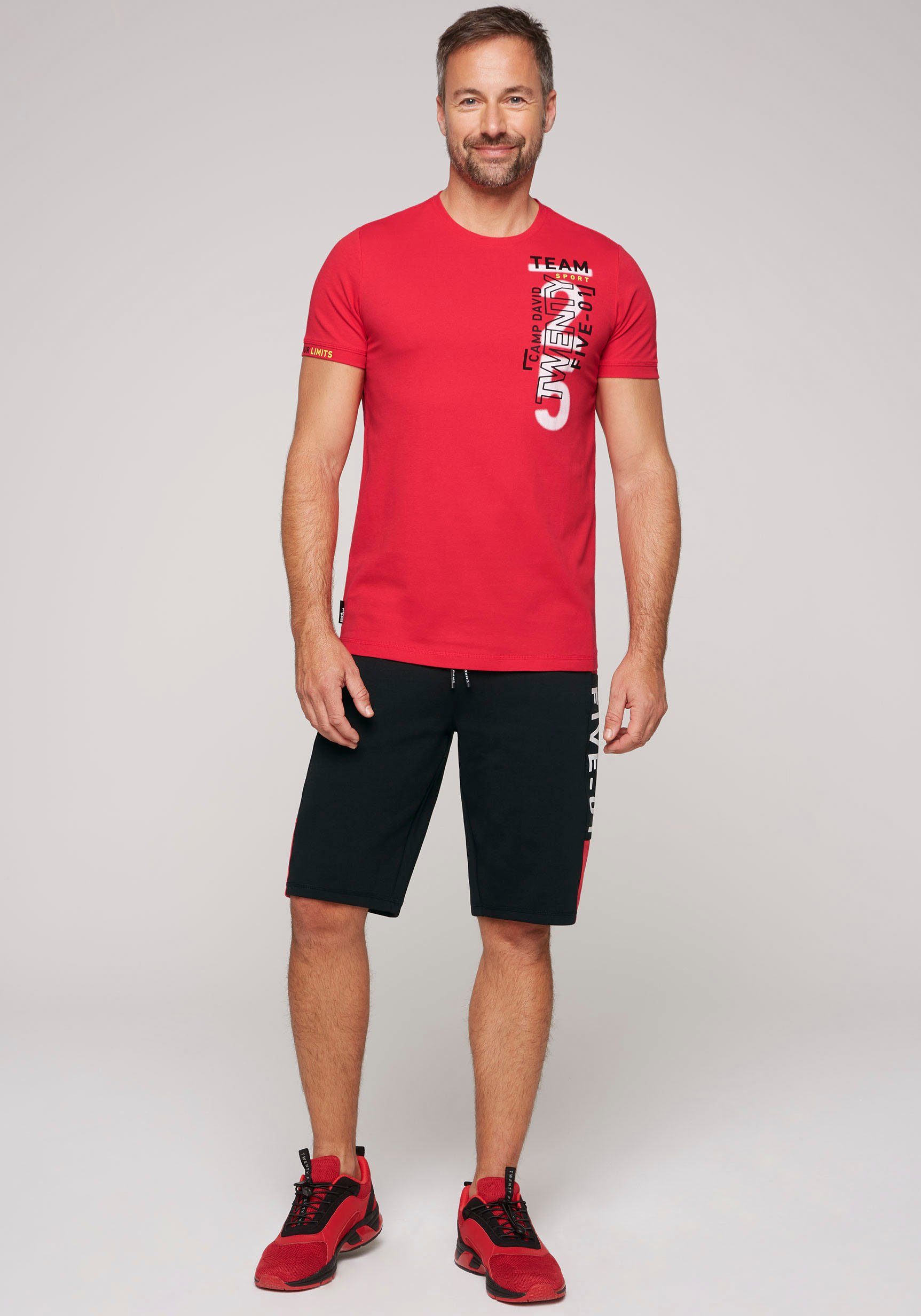 Print T-Shirt DAVID und Label power kleinem Vorderseite auf CAMP Ärmel mit red