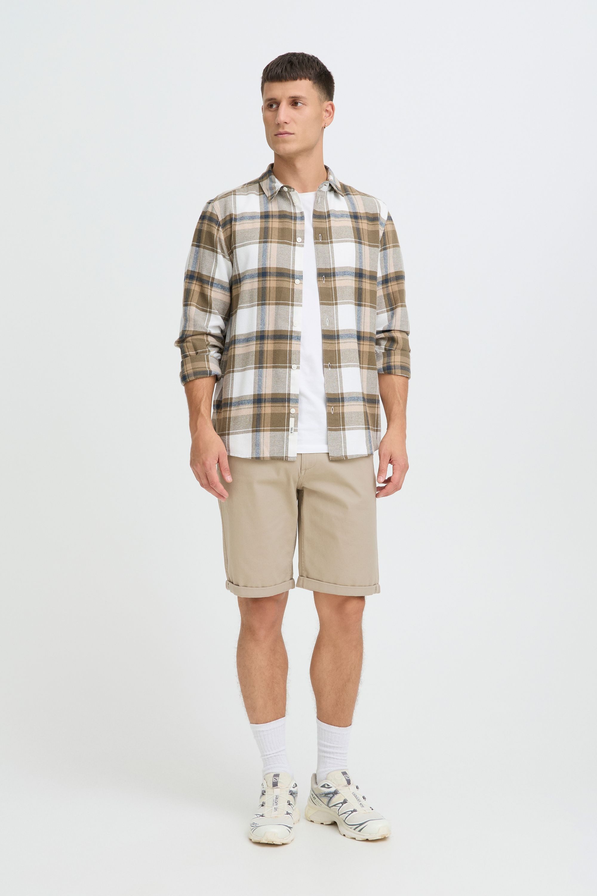 Blend Chinoshorts BHTirex Basic Chino Shorts mit Taschen