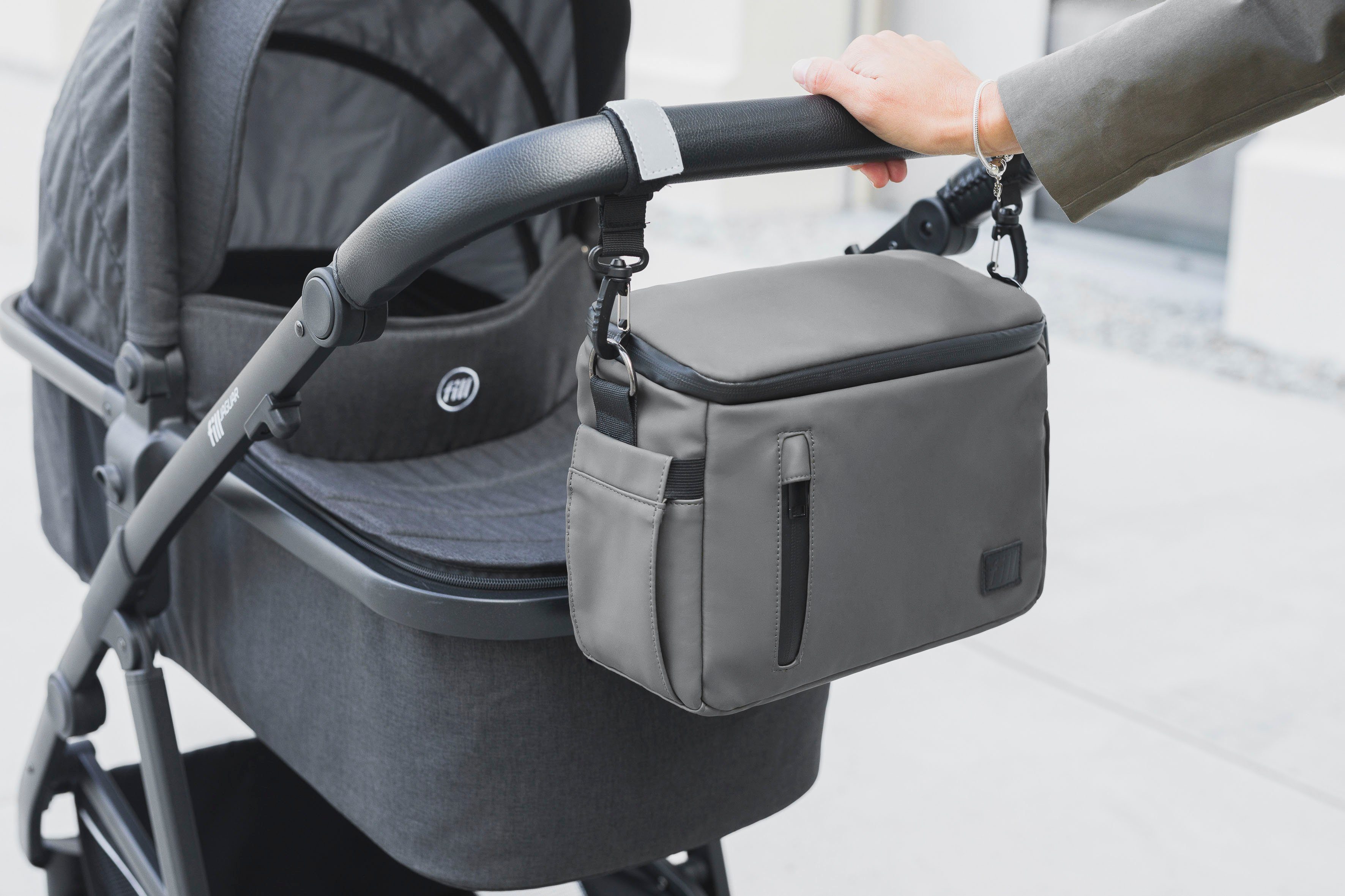 Fillikid Larvik, Kinderwagen-Tasche inkl. Buggy grau, Organizer Wickelunterlage