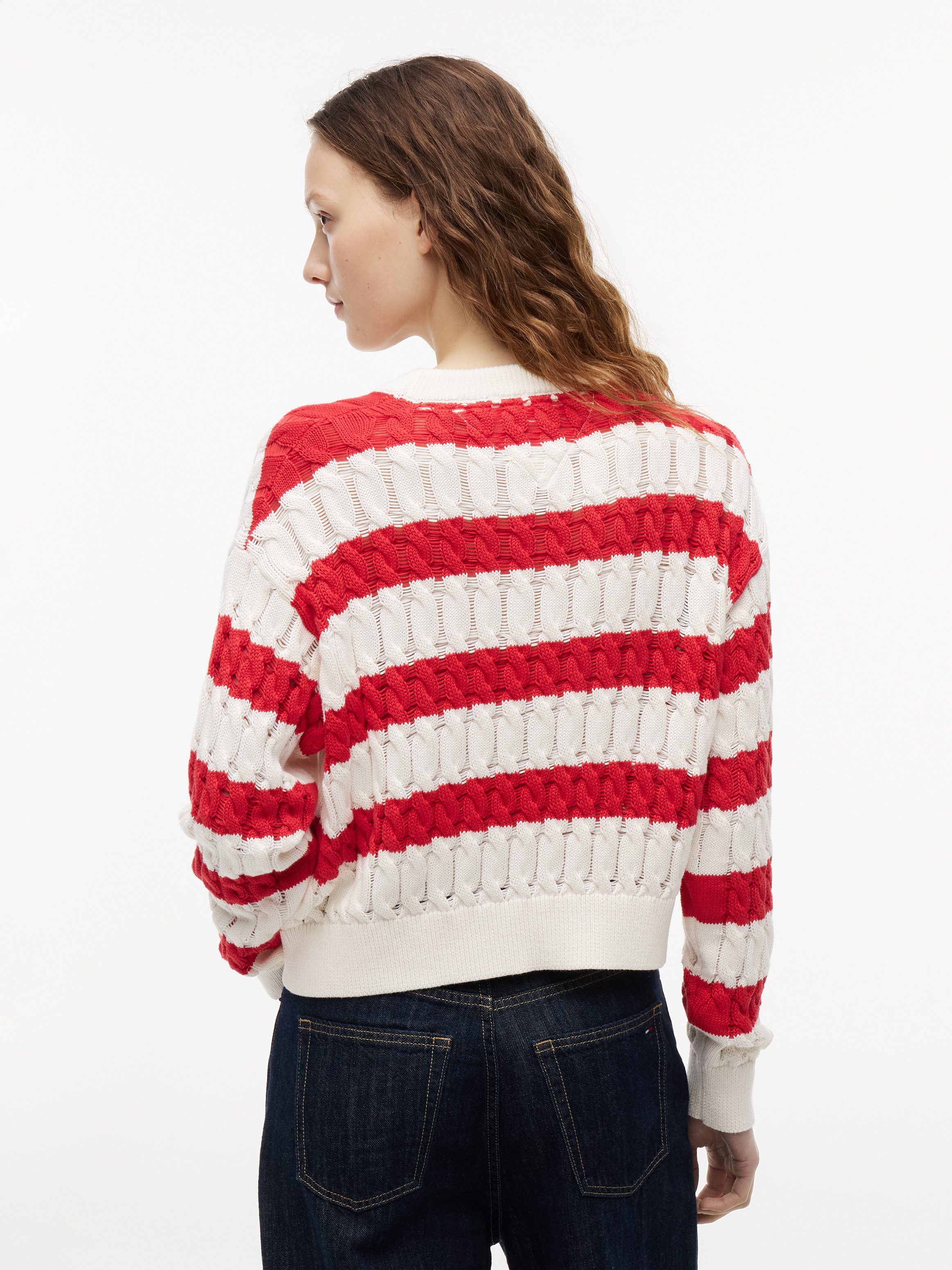 Tommy Jeans Rundhalspullover TJW LOOSE CABLE SWEATER EXT Baumwolle, mit Zopfmuster