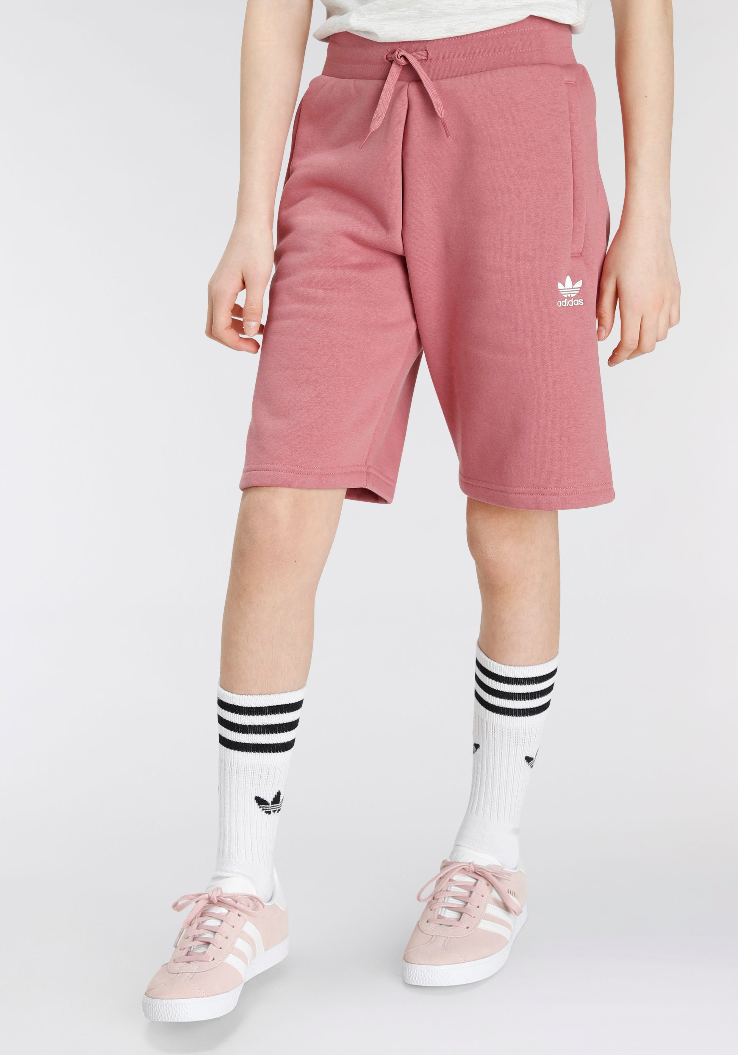 Shorts adidas Strata SHORTS Pink (1-tlg) Originals