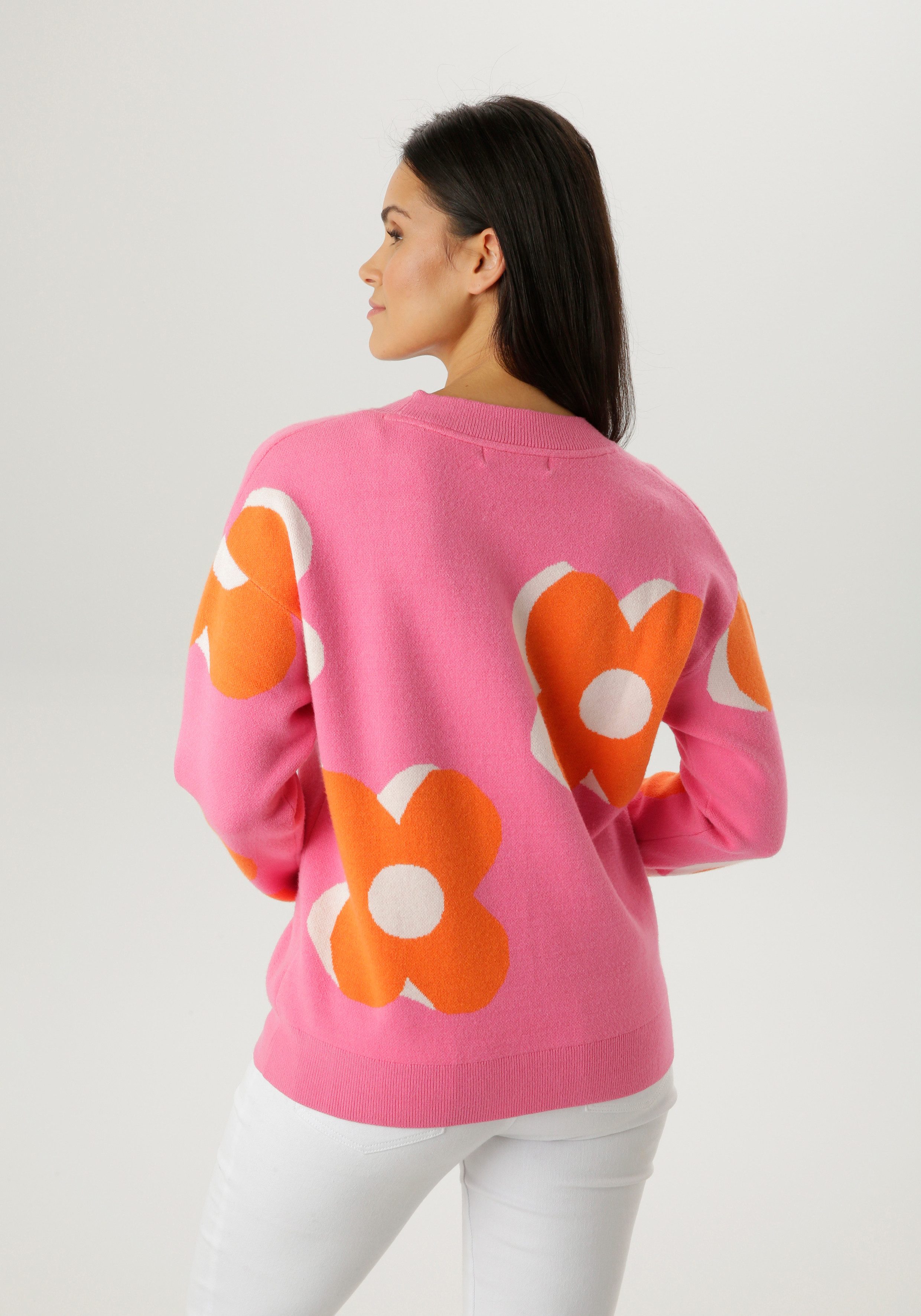 Aniston SELECTED Strickpullover mit trendiger Blumenblüten-Jacquardmusterung