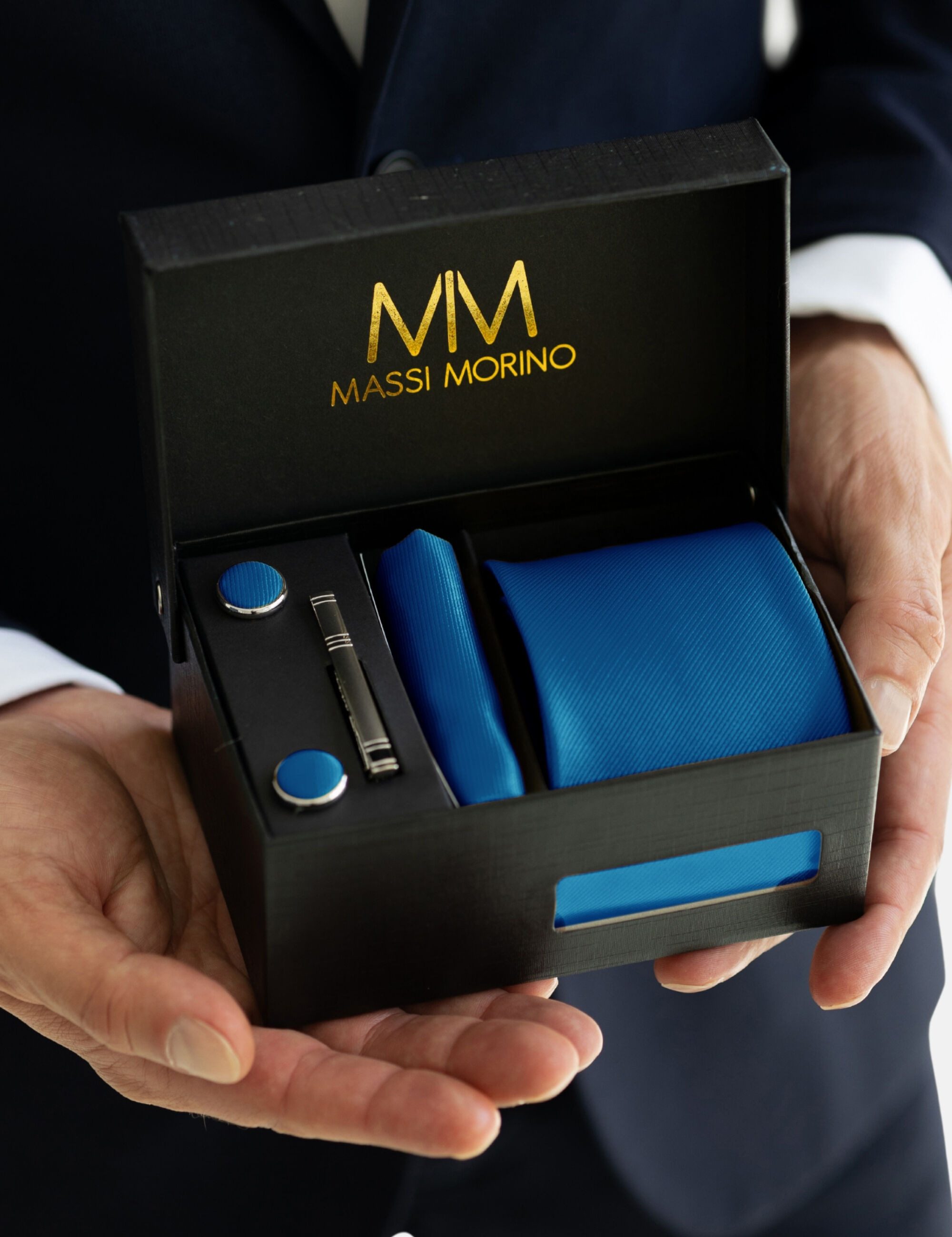 Massi Morino Krawatte (1-St) mit Einstecktuch, Manschettenknöpfen und Krawa günstig online kaufen