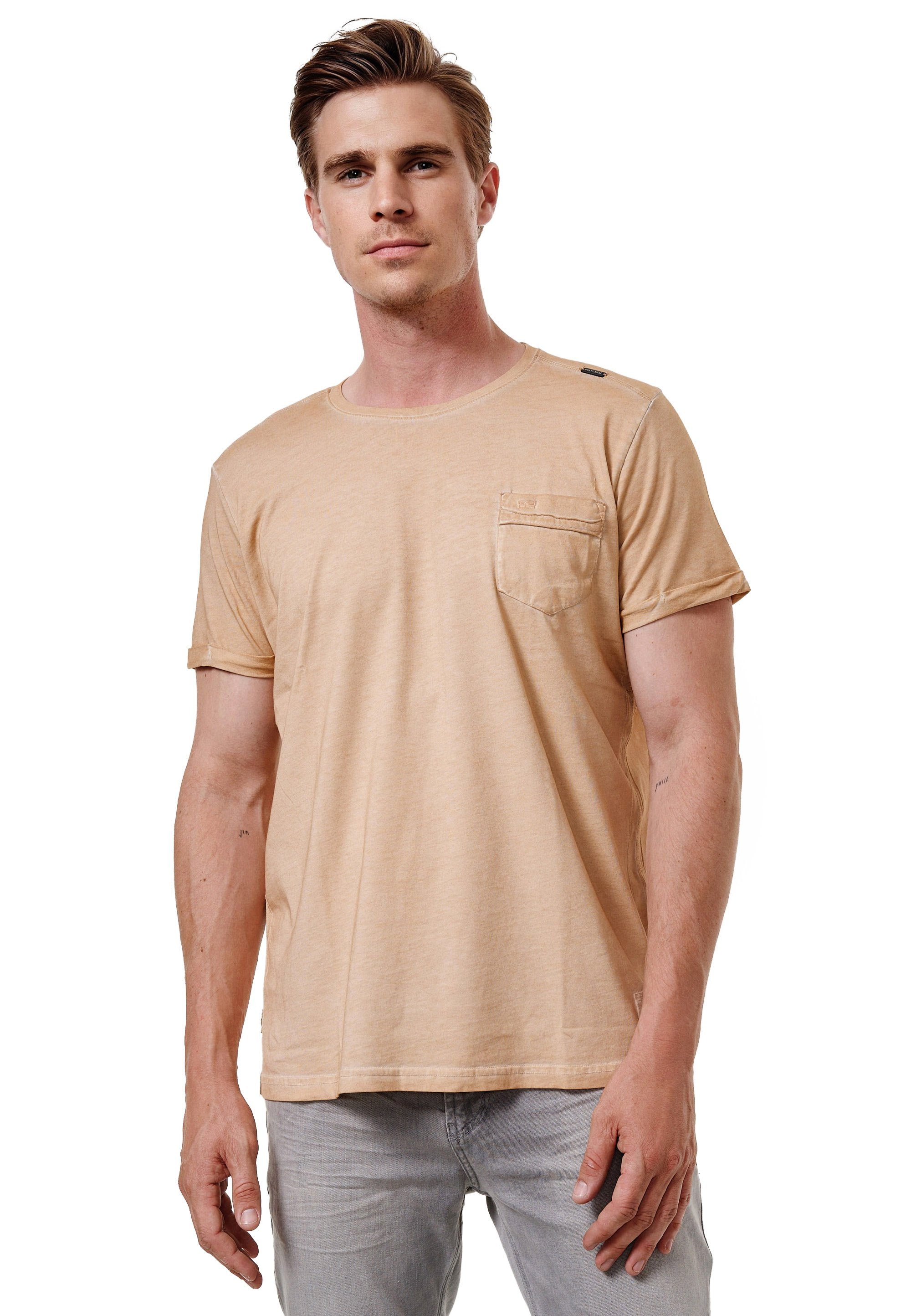 Rusty Neal T-Shirt mit aufgesetzter Brusttasche camelfarben