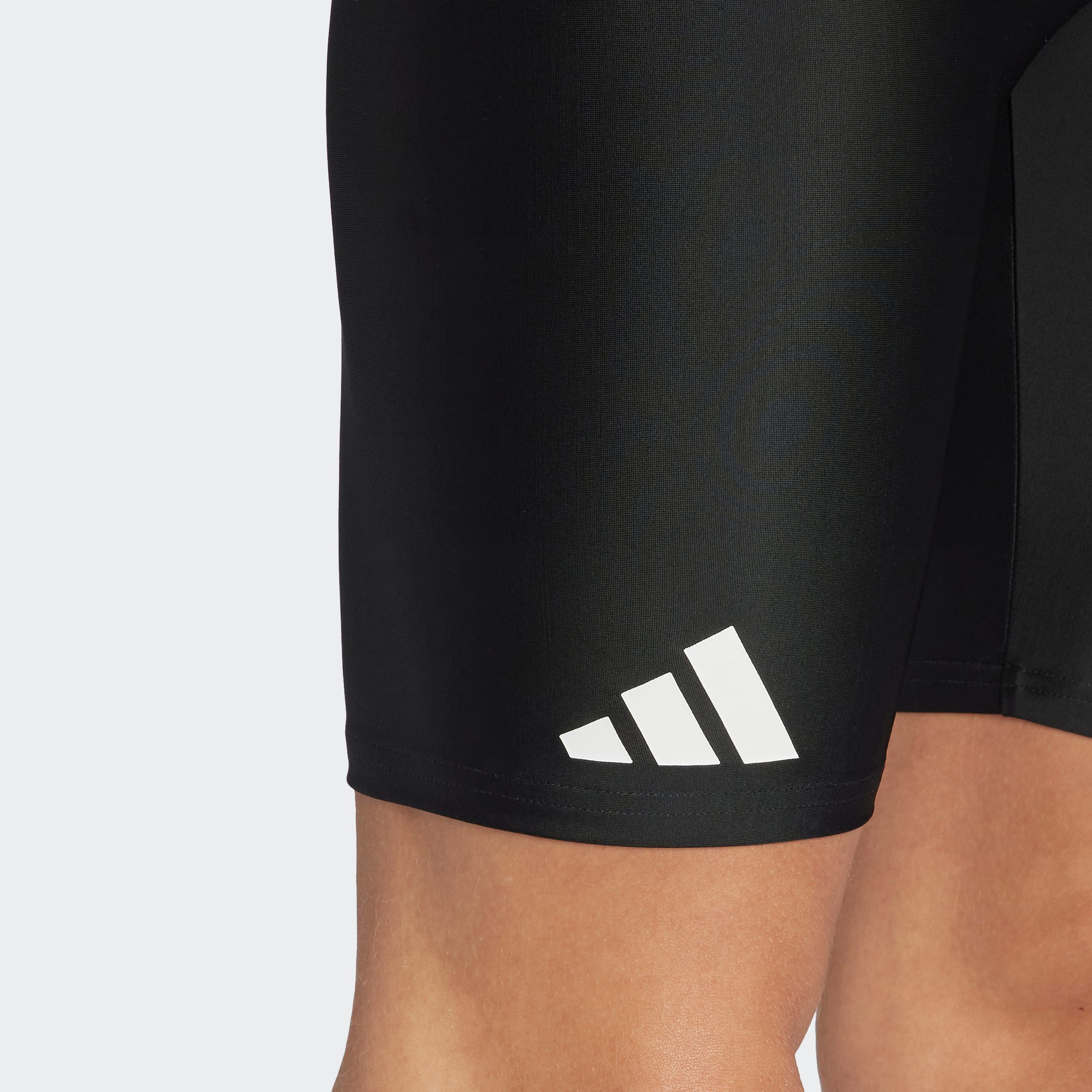 adidas Performance Badehose SOLID JAMMER- (1-St) mit sportlichem Schnitt, für volle Bewegungsfreiheit
