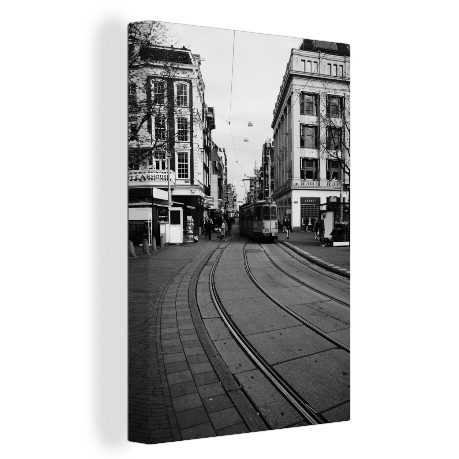 OneMillionCanvasses® Leinwandbild Amsterdamer Straßenbahn - schwarz und weiß, (1 St), Leinwandbild fertig bespannt inkl. Zackenaufhänger, Gemälde, 20x30 cm