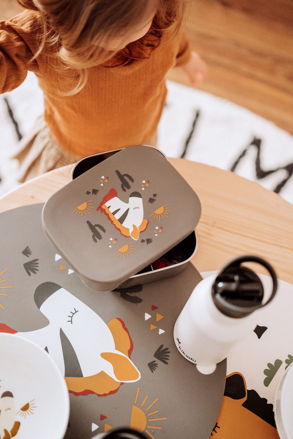 kikadu Platzset Silikon Platzset Zebra Grau, (1-St), aus BPA-freiem Silikon - 38 cm