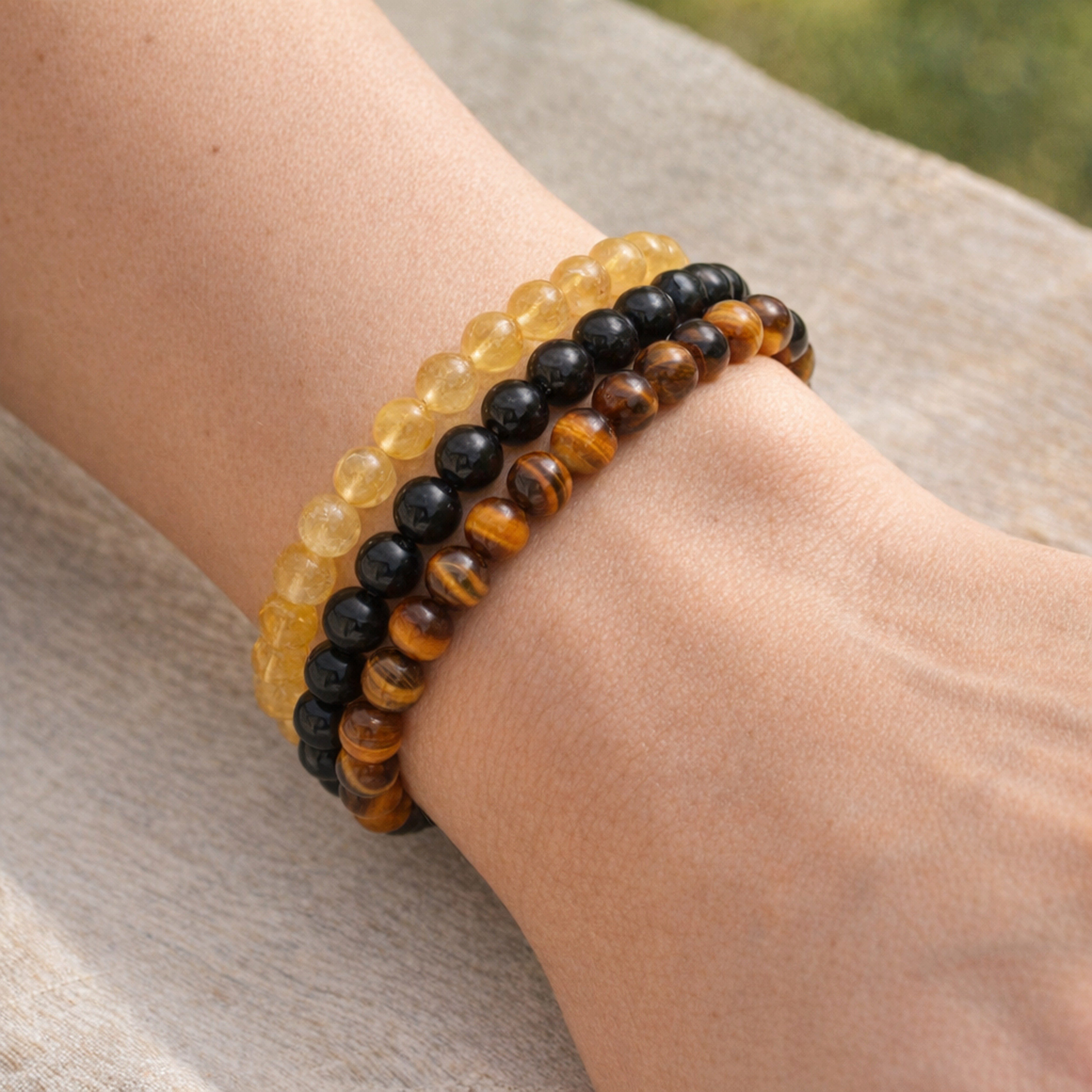 Lebensquelle Plus Armband Tigerauge Kugelarmband, 6 mm – Bild 5 von 5