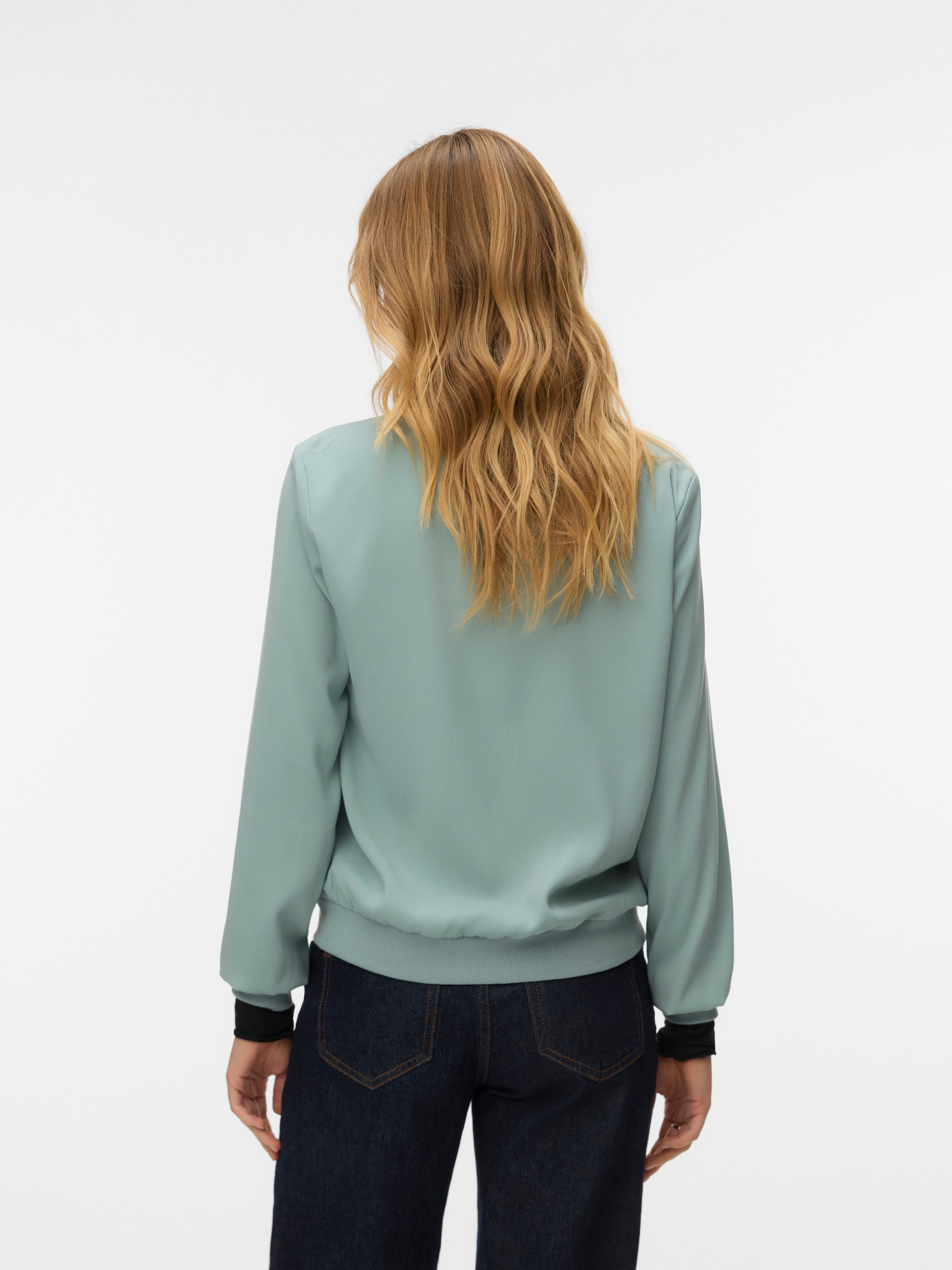 Vero Moda Bomberjacke VMCOCO L/S BOMBER NOOS in modisch kurzer Form, mit Stretch