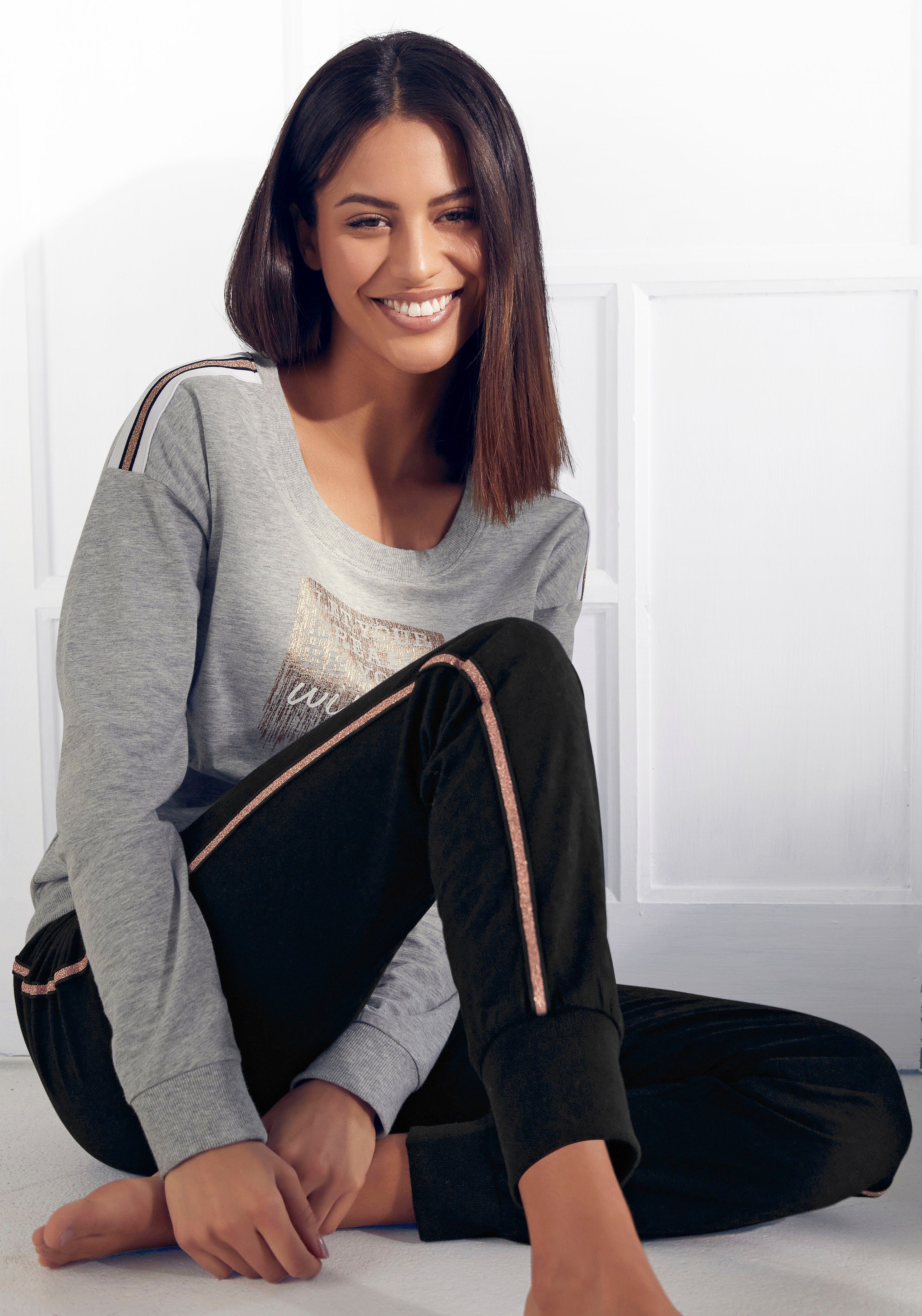 Vivance Dreams Pyjama (2 tlg) mit günstig online kaufen