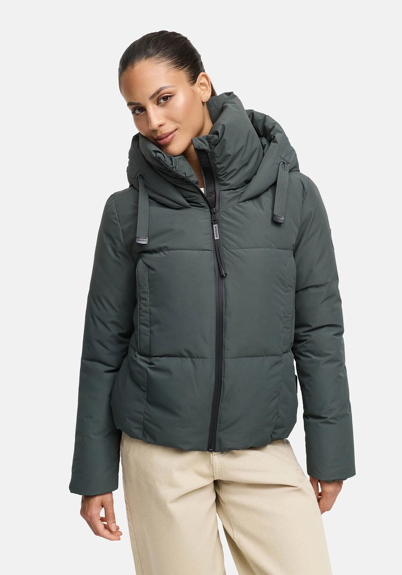 Marikoo Winterjacke Ninikaa kurze Winterjacke mit extra hohem Windschutzkragen