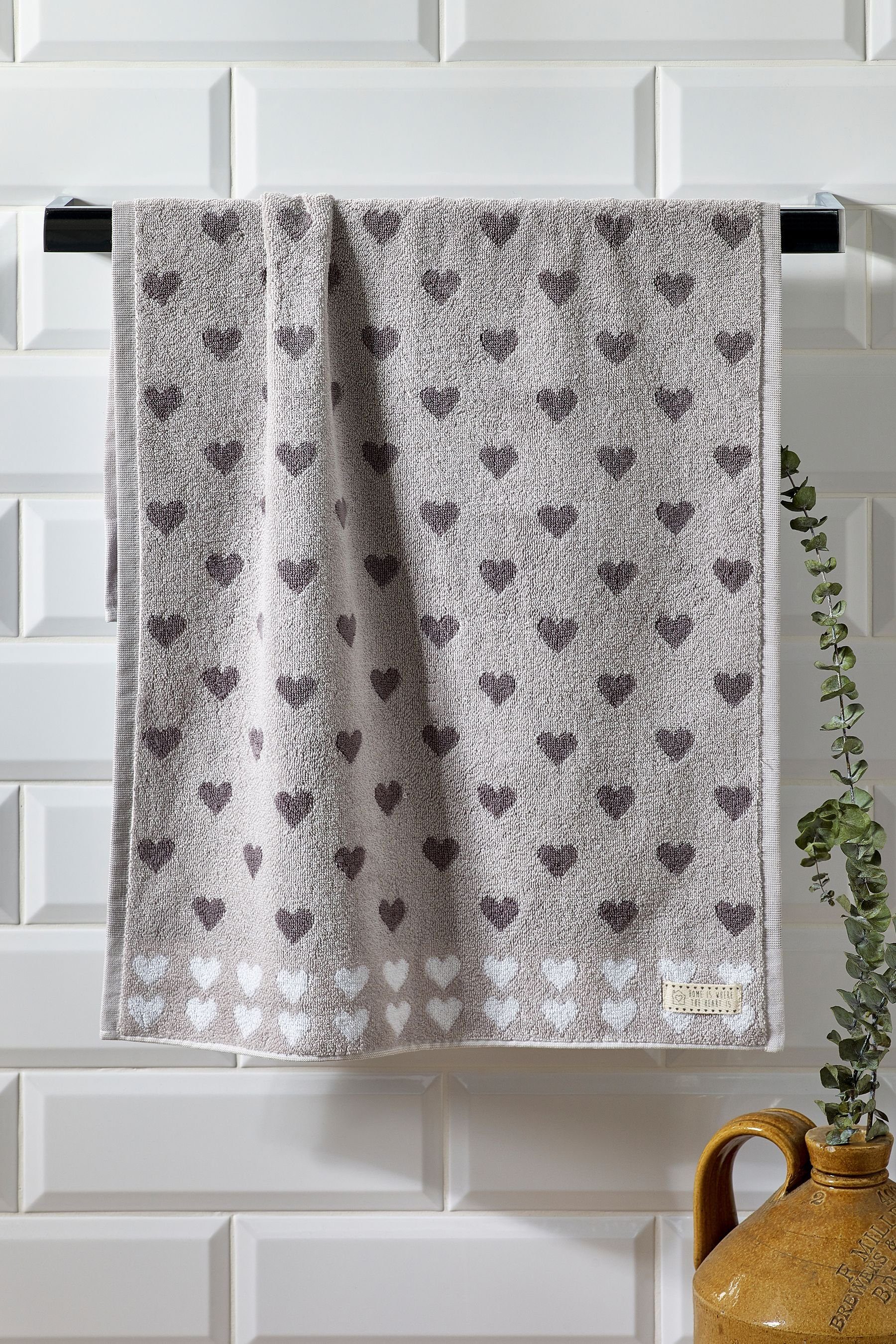Next Handtuch Handtuch mit Herzmotiv, (1-St) günstig online kaufen