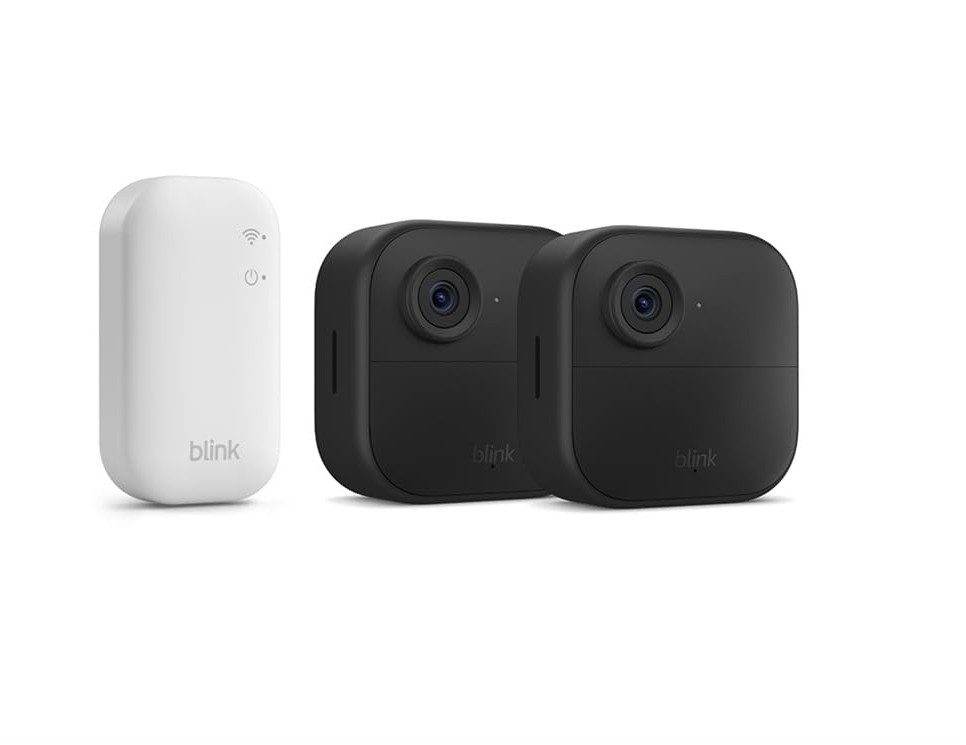 blink Überwachungskamera Kamera Outdoor 4 Sicherheitskamera 2-Kamera-System Überwachungskamera (Außenbereich, Innenbereich, Set, Set, inkl. Sync Modul Core, integriertes Mikrofon)