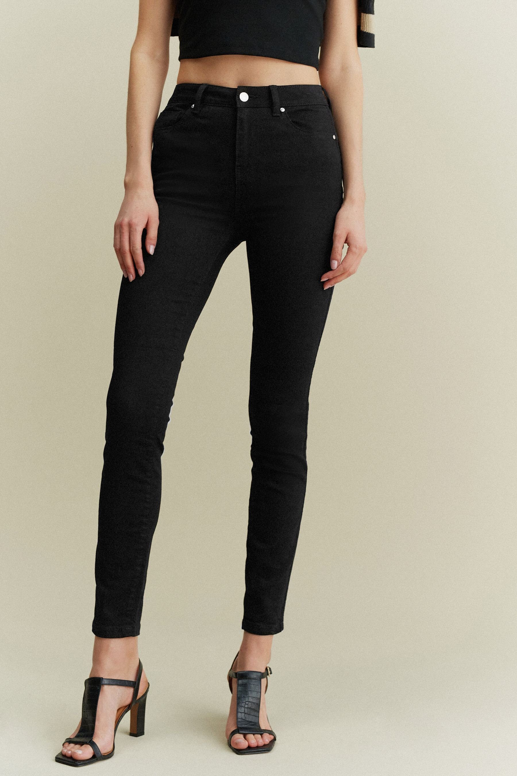 Next Push-up-Jeans Skinny-Jeans Black (1-tlg) Figurformende