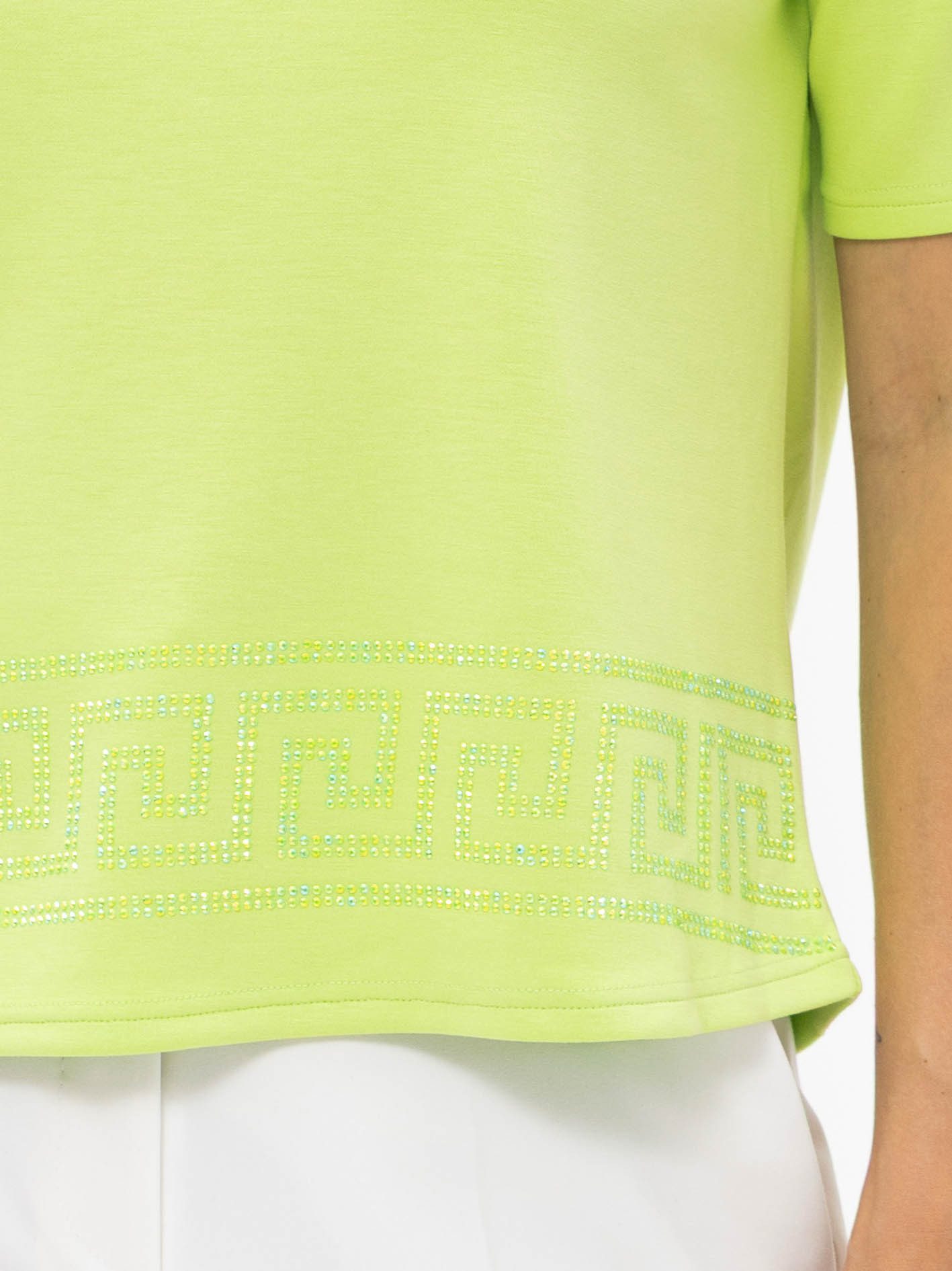 Passioni Kurzarmshirt mit Glitzersteinen Mäander-Muster in Limettengelb – Bild 3 von 3