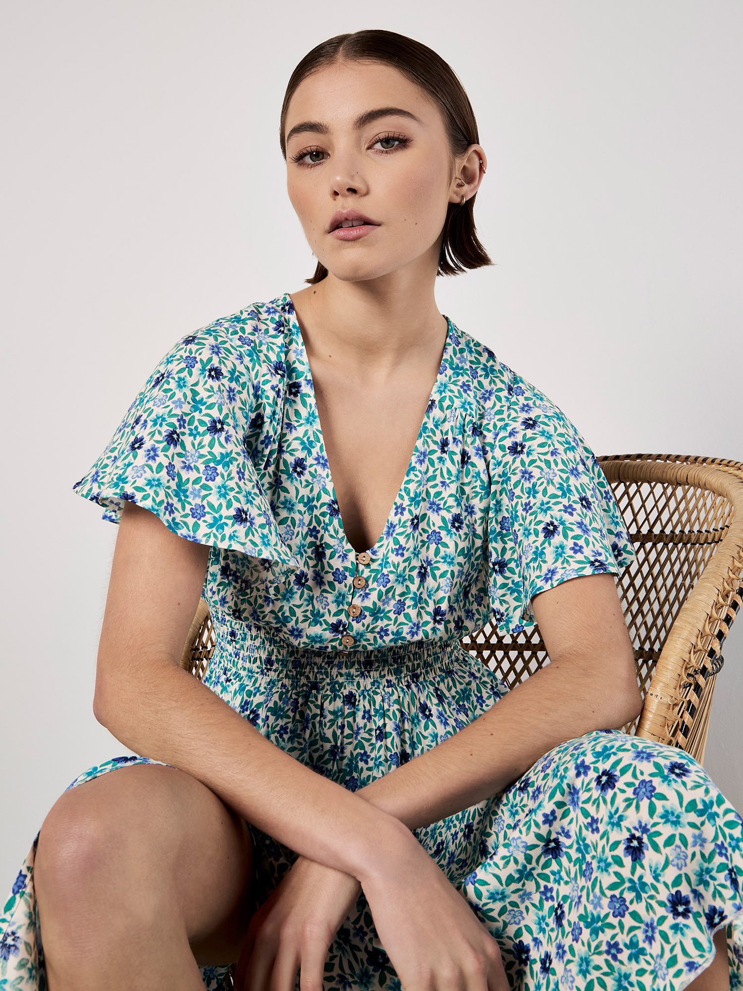 Apricot Midikleid Blumenkleid mit Flügelarmen günstig online kaufen