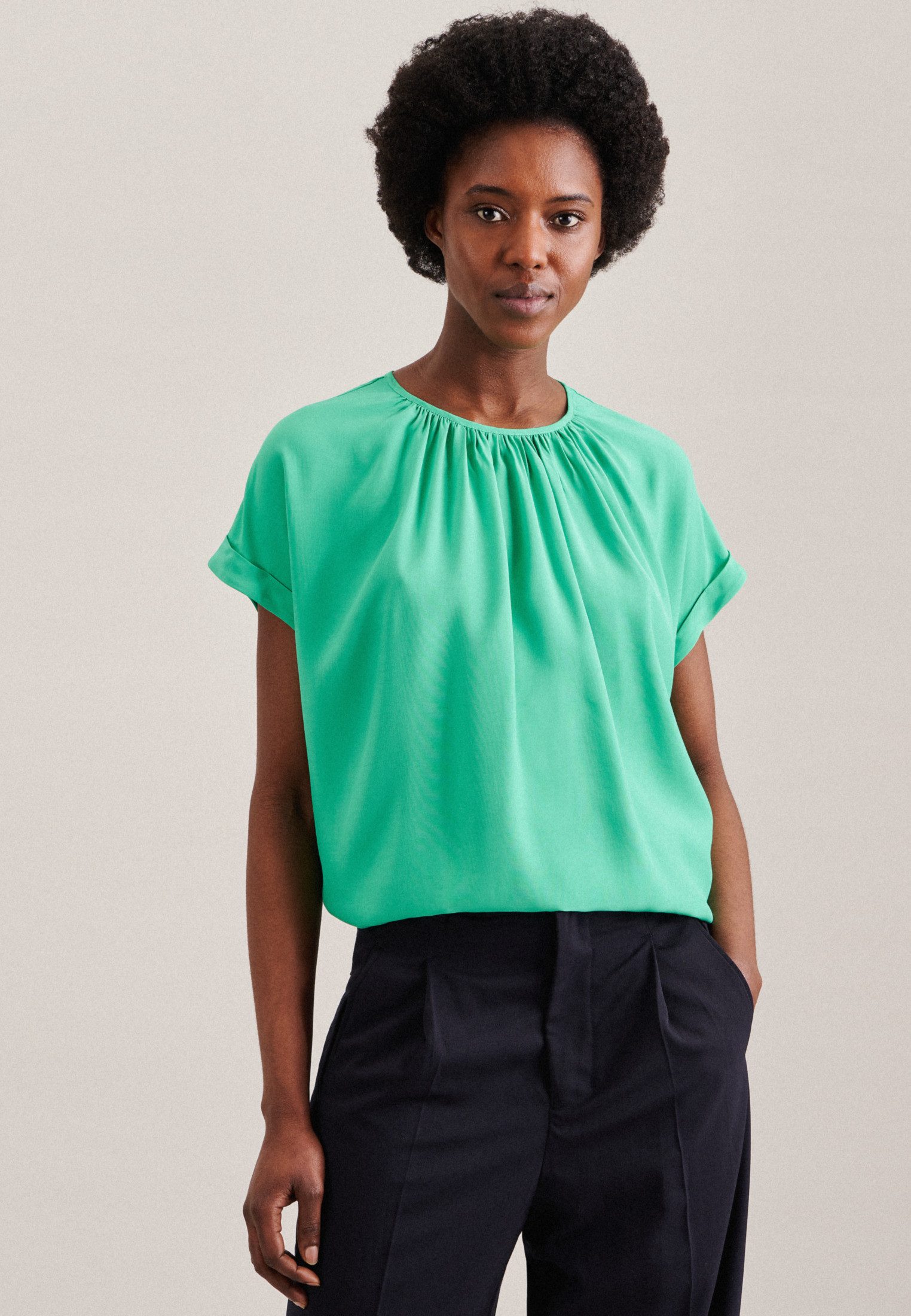 Shirtbluse Schwarze Rose
