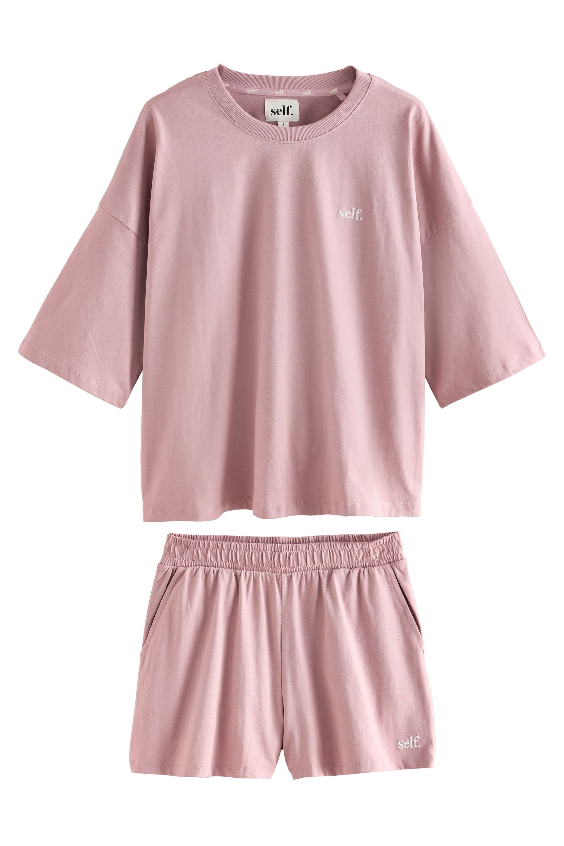 Pyjama Selbst. Schlafanzug mit Shorts und T-Shirt im Set