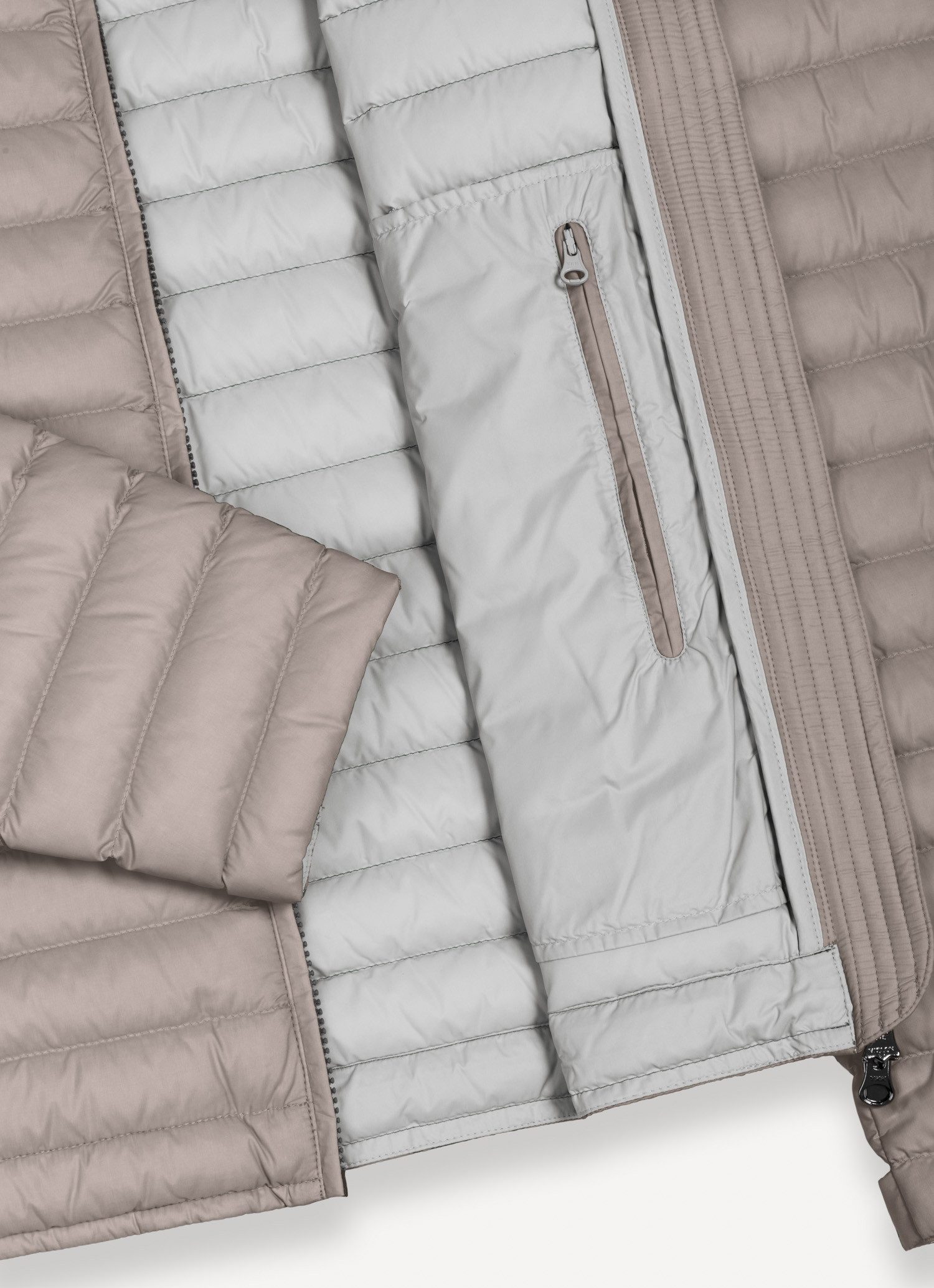 Colmar Leichtdaunenjacke MENS DOWN JACKET leichte Füllung aus echten Daunen, 2-Wege-Reißverschluss, Regular Fit