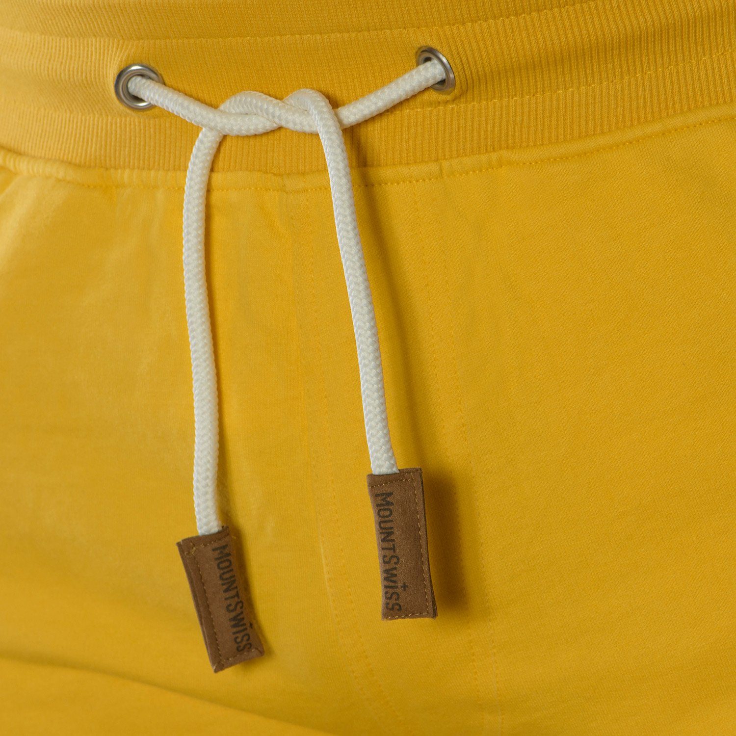 Mount Swiss Seitentaschen Freizeithose mit kurze gelb Shorts (1-tlg) Mount Reißverschluss + Kurze Gesäßtasche I Swiss Herren Liam