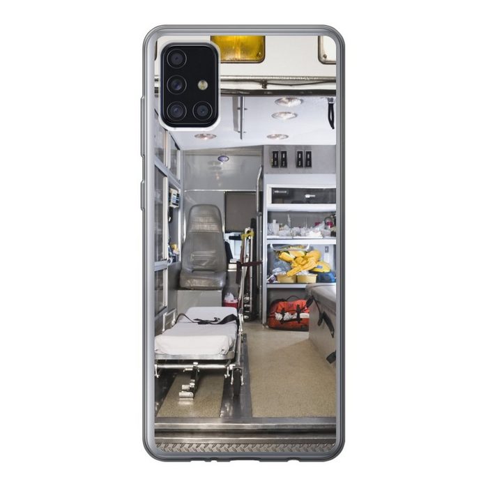 MuchoWow Handyhülle Krankenwagen mit offenen Türen Handyhülle Samsung Galaxy A52 5G Smartphone-Bumper Print Handy