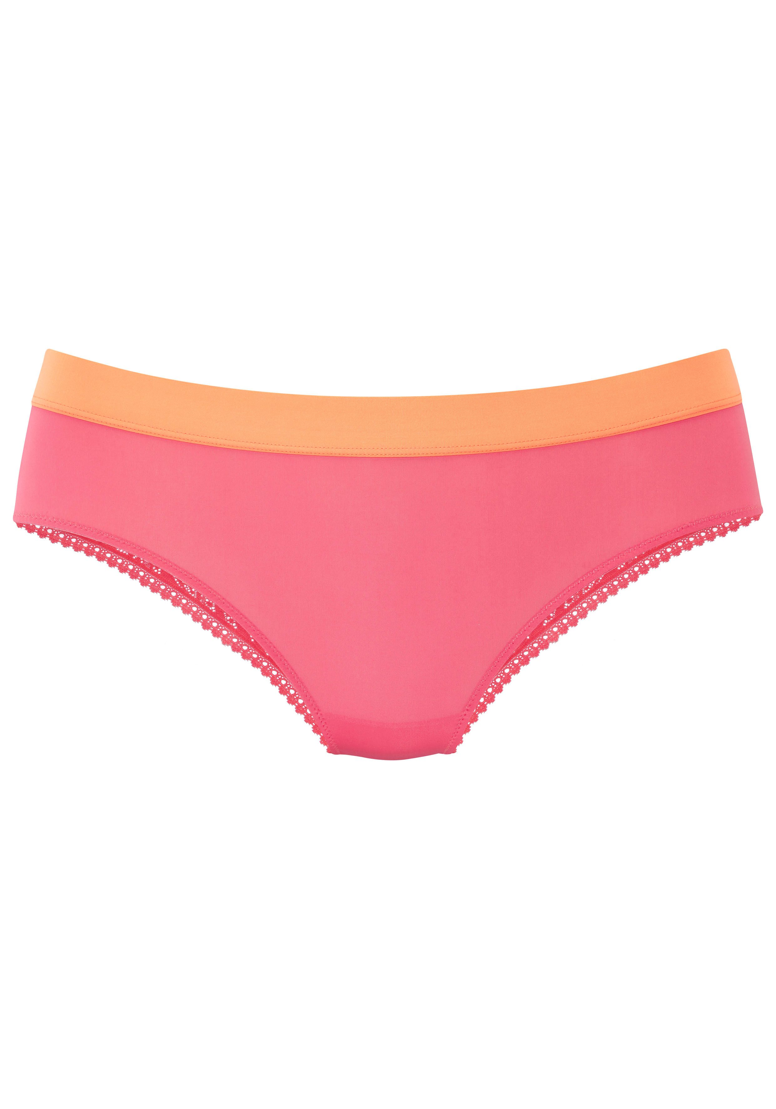 Panty Clemence