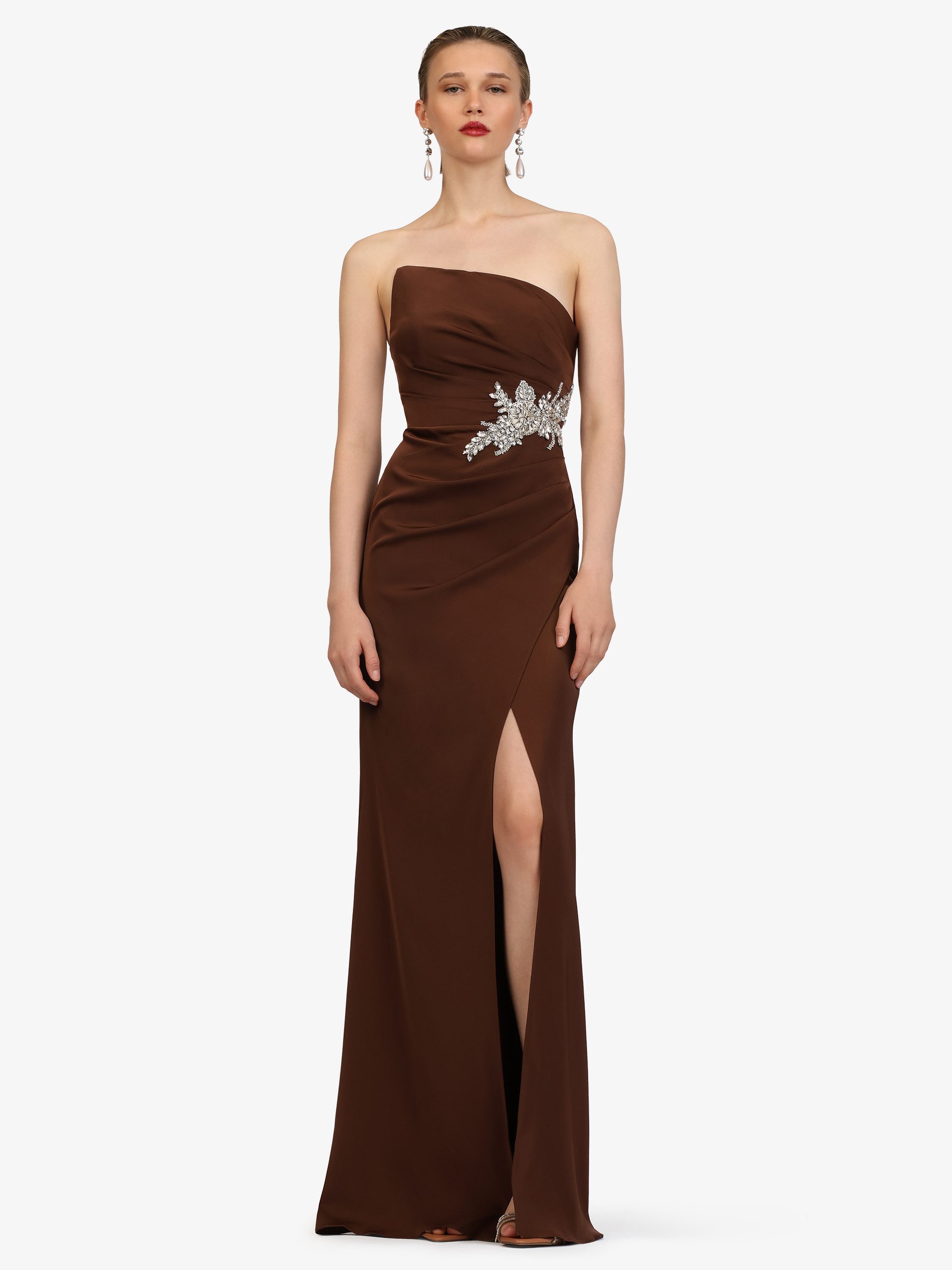 Kraimod Abendkleid mit Schnürrücken und Schlitz