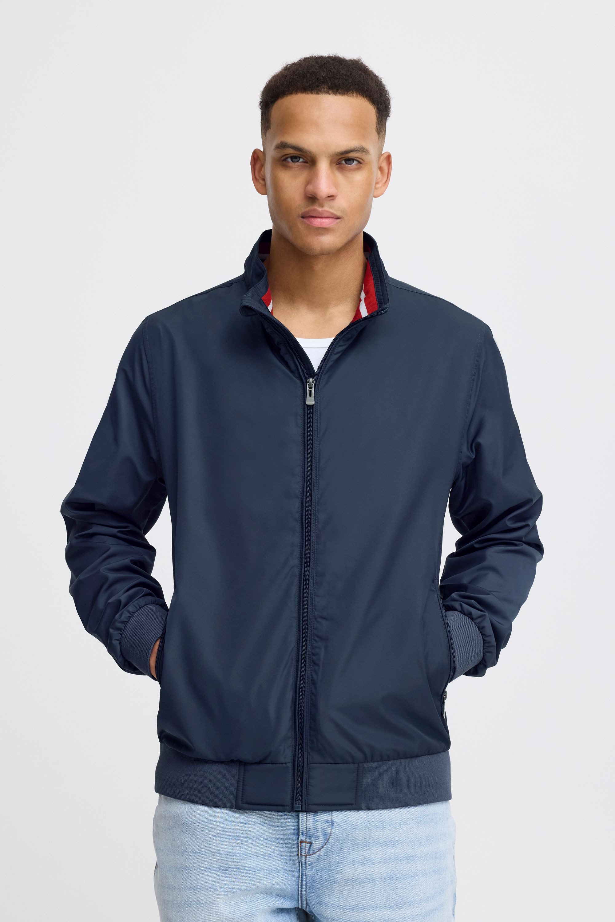 Blend Kurzjacke BHZyklo Softshelljacke mit Taschen und elastischem Bund günstig online kaufen