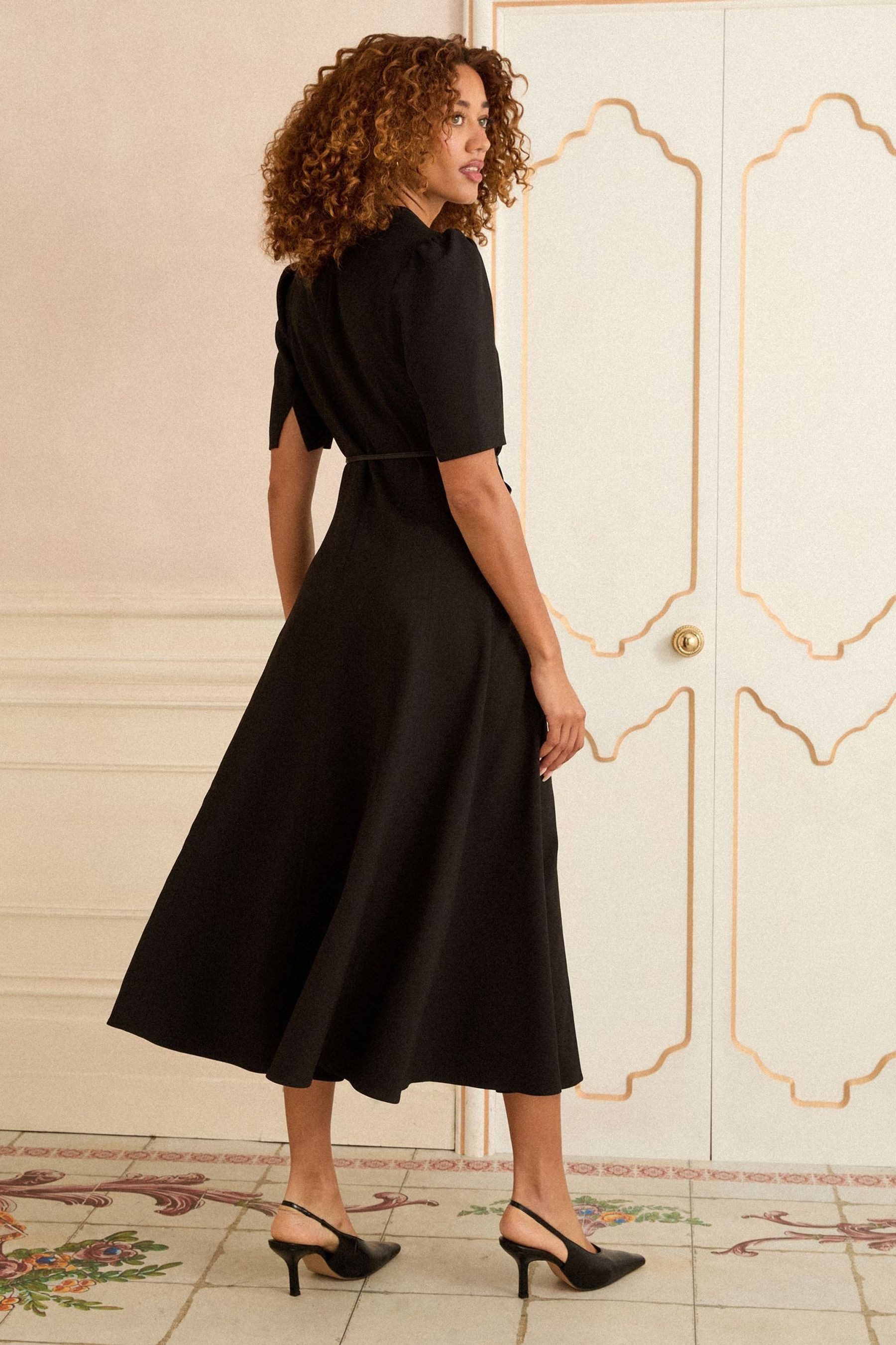 Love & Roses Midikleid Love & Roses Midikleid aus Crêpe, Regular (1-tlg) günstig online kaufen