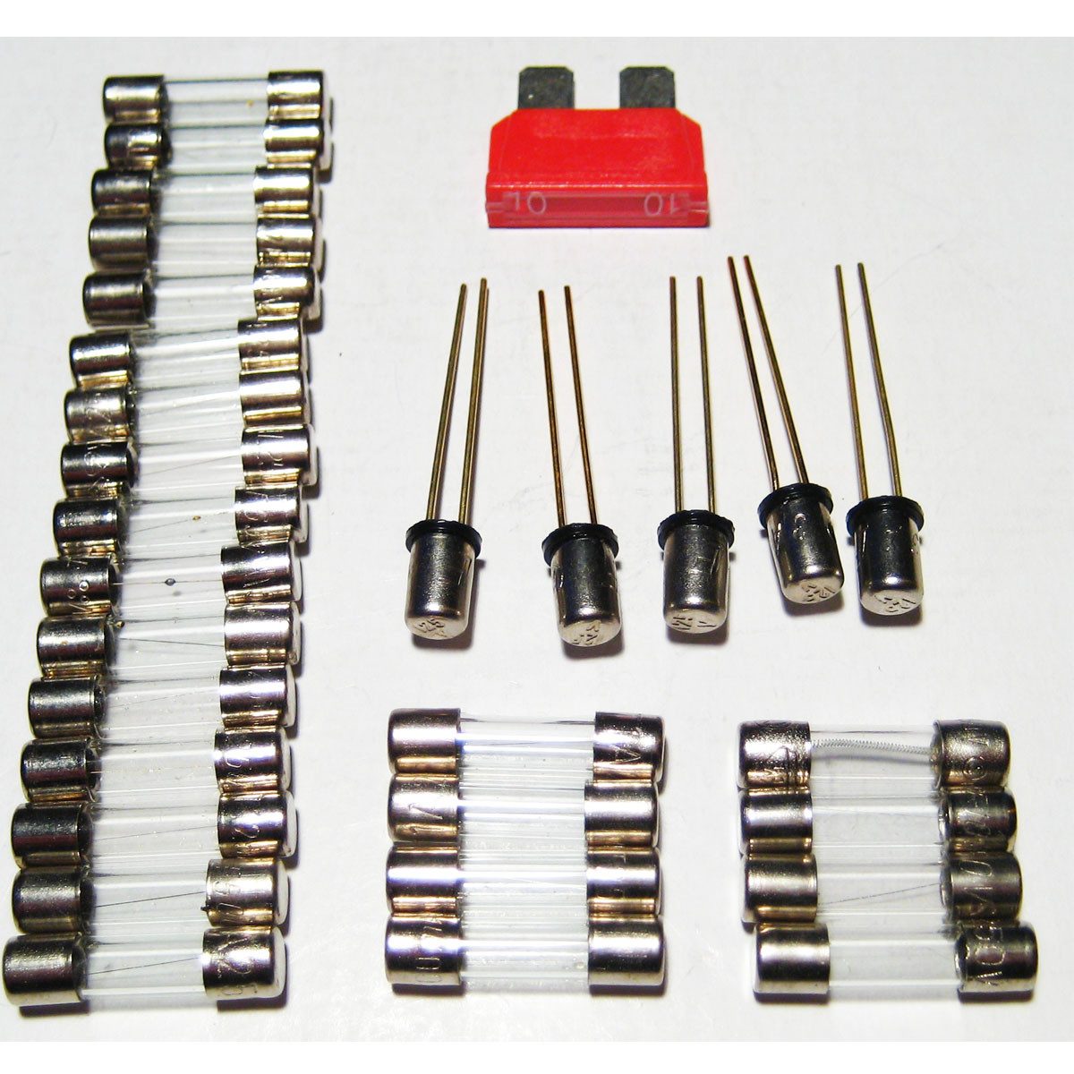 Kemo Sicherungshalter Sicherungen Sortiment ca. 30 Stück - versch. Typen