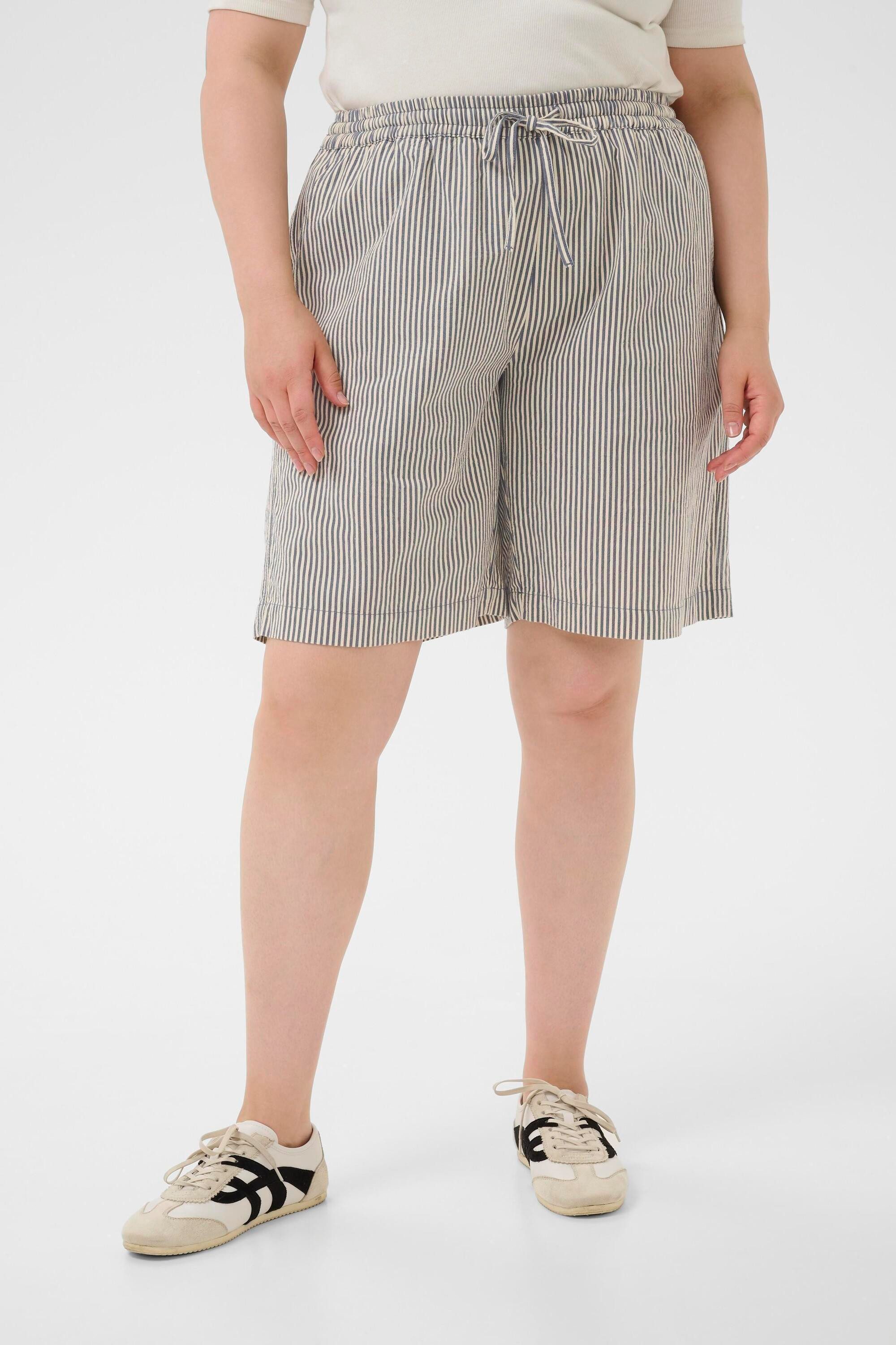 KAFFE Curve Shorts Shorts KCnana Große Größen