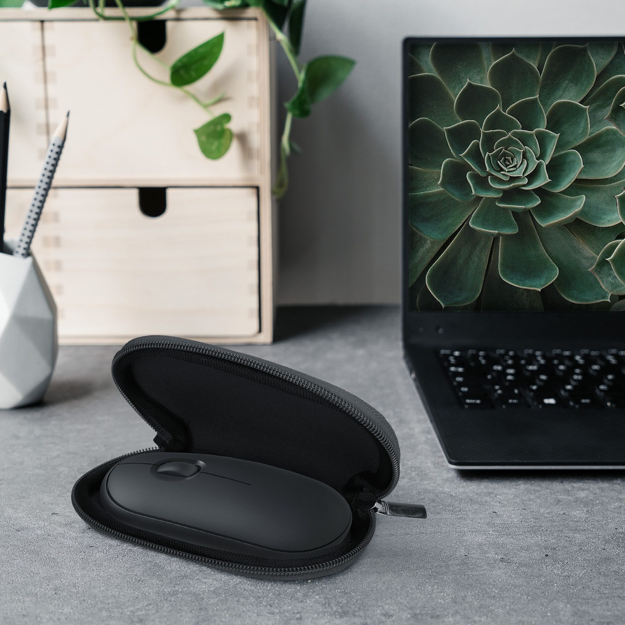 kwmobile Mausfüße Hülle für Logitech Pebble Mouse 2 M350s / M350 (1-St), TPU Kunstleder
