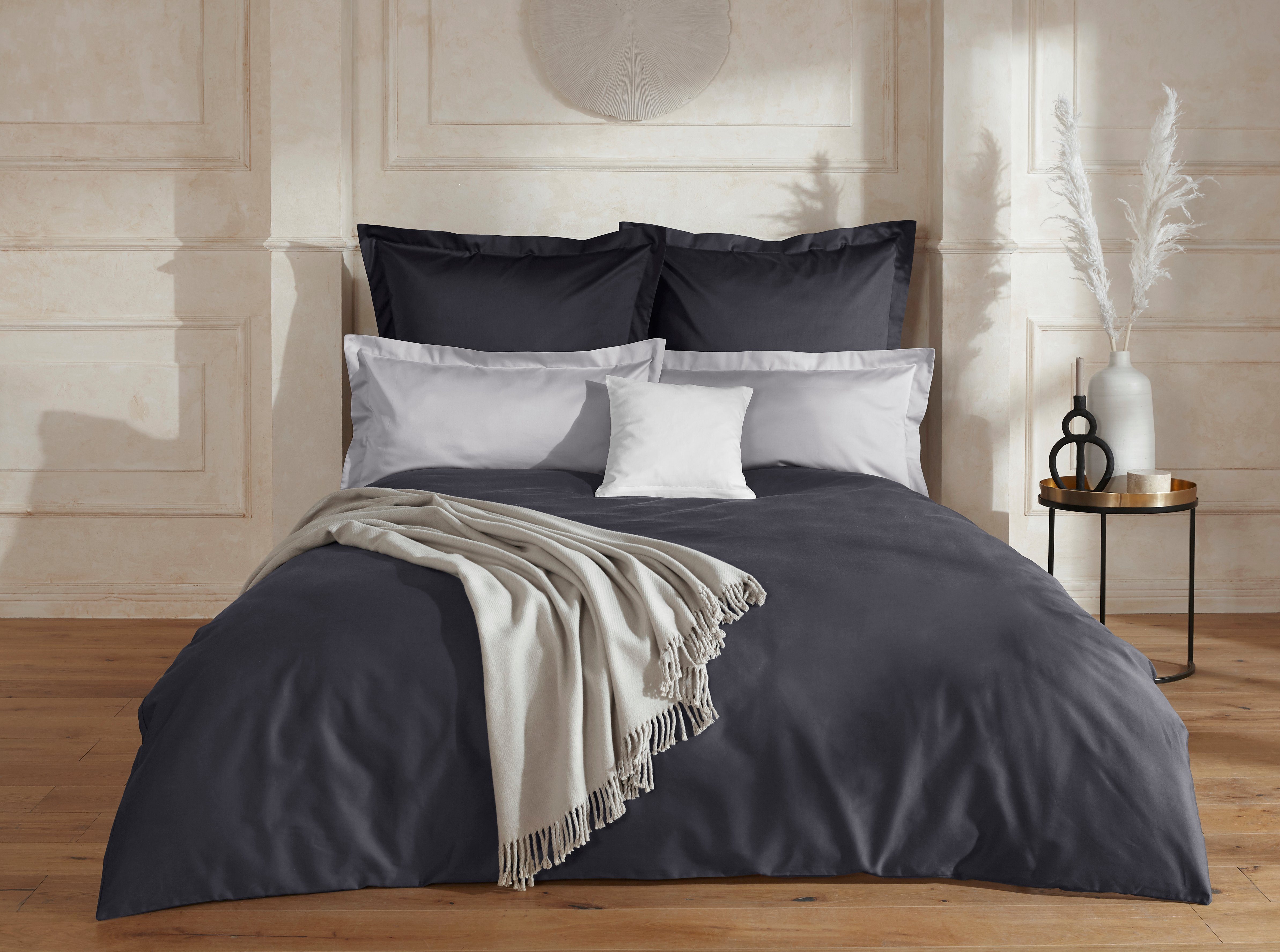 OTTO home Bettwäsche Mila in 135x200, 155x220 oder 200x200 cm, Mako-Satin, 2 teilig, Mako-Satin, Bettwäsche aus Baumwolle, unifarbene Bettwäsche