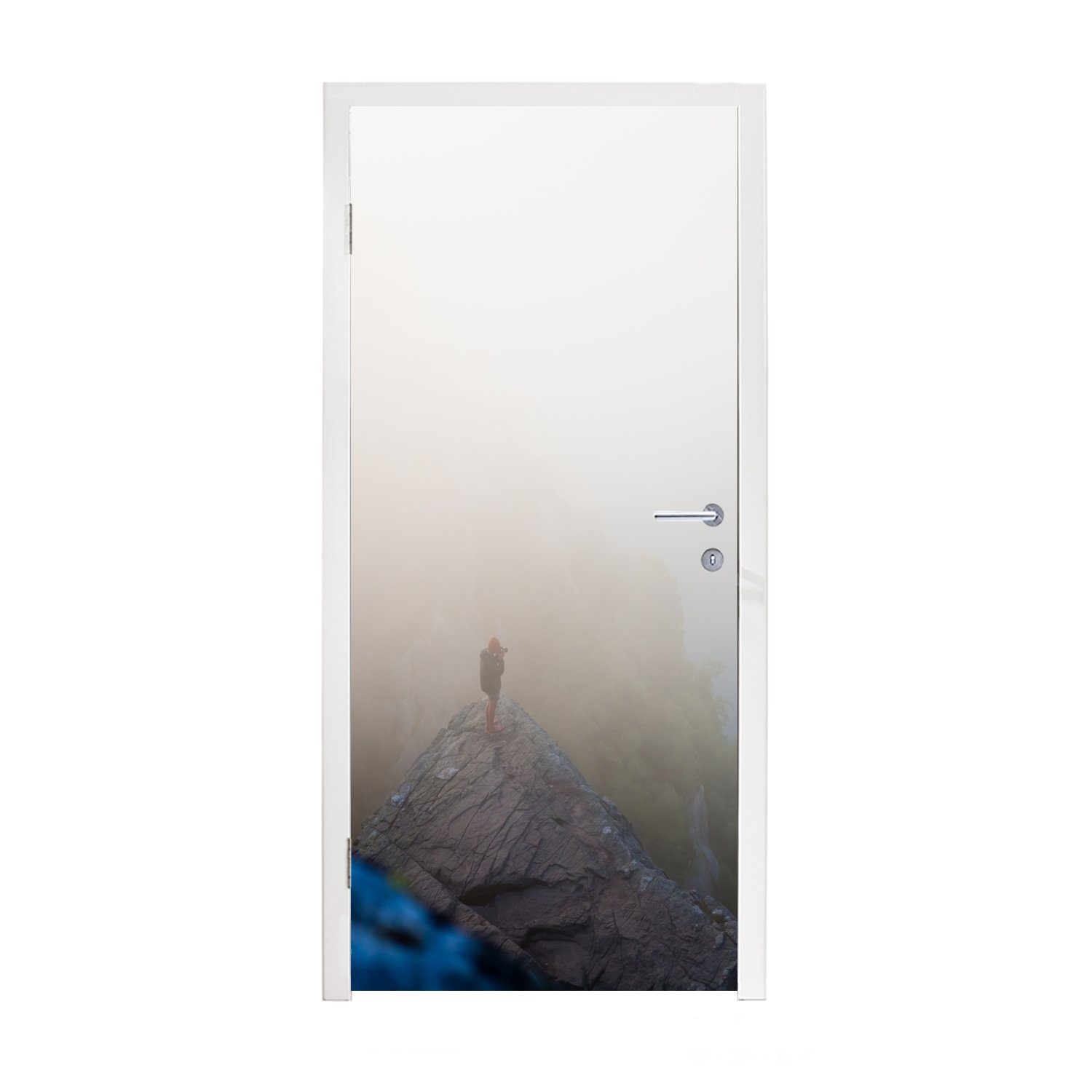 MuchoWow Türtapete Ein Reisender im Nebel, Matt, bedruckt, (1 St), Fototapete für Tür, Türaufkleber, 75x205 cm