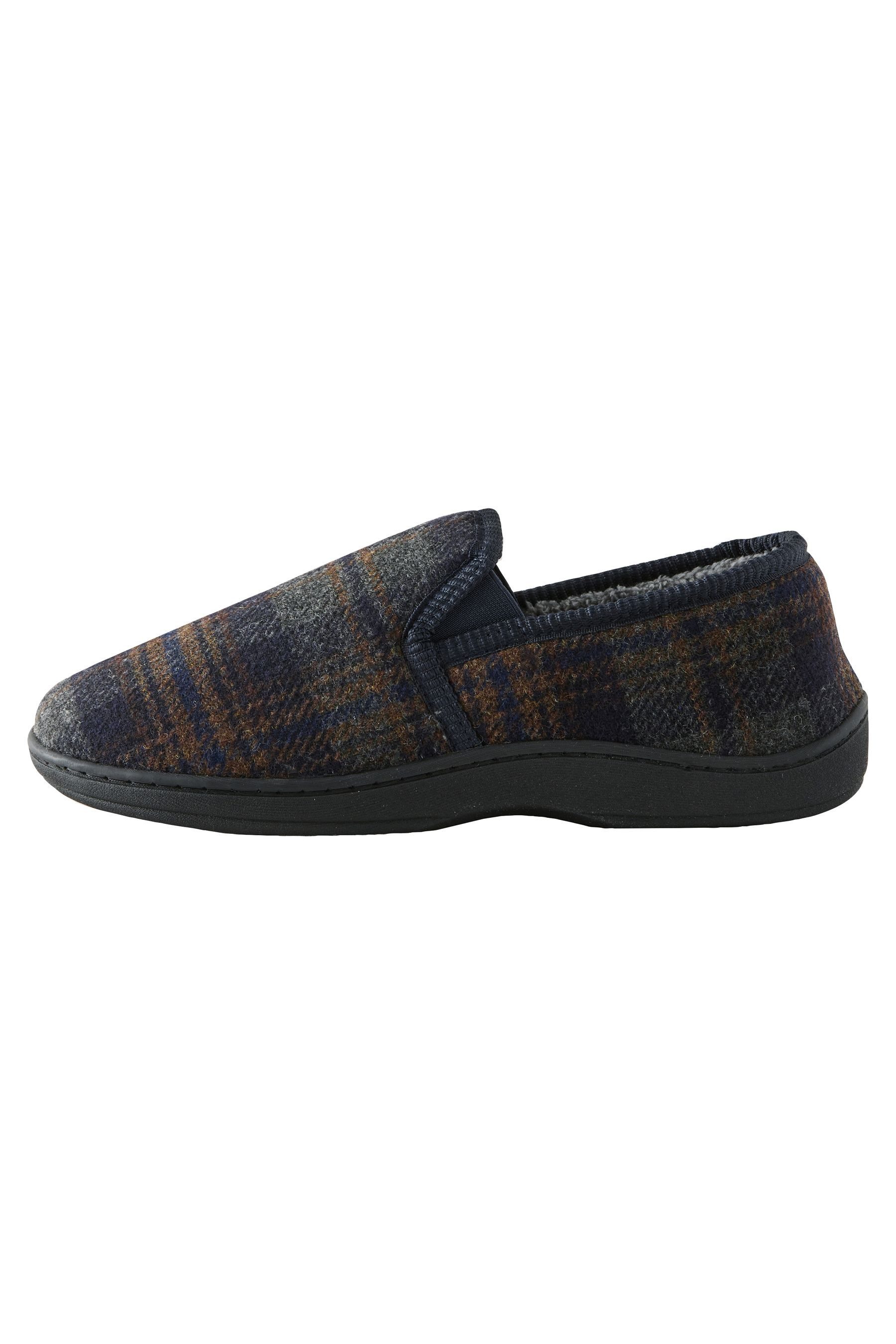 Next Geschlossener Slipper Hausschuh (1-tlg)
