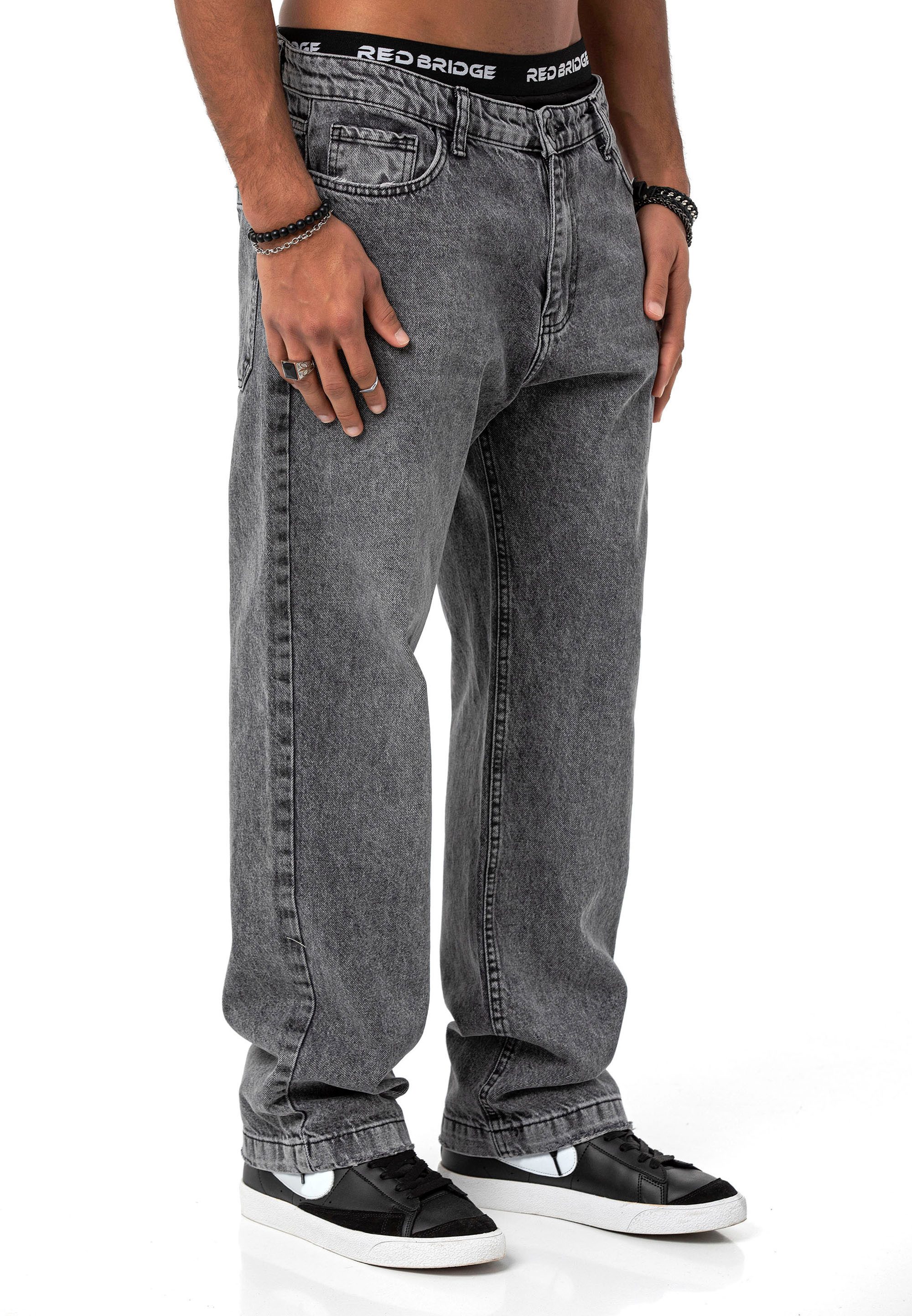 RedBridge Weite Jeans Red Bridge Herren Baggy Jeanshose 5-Pocket-Style günstig online kaufen
