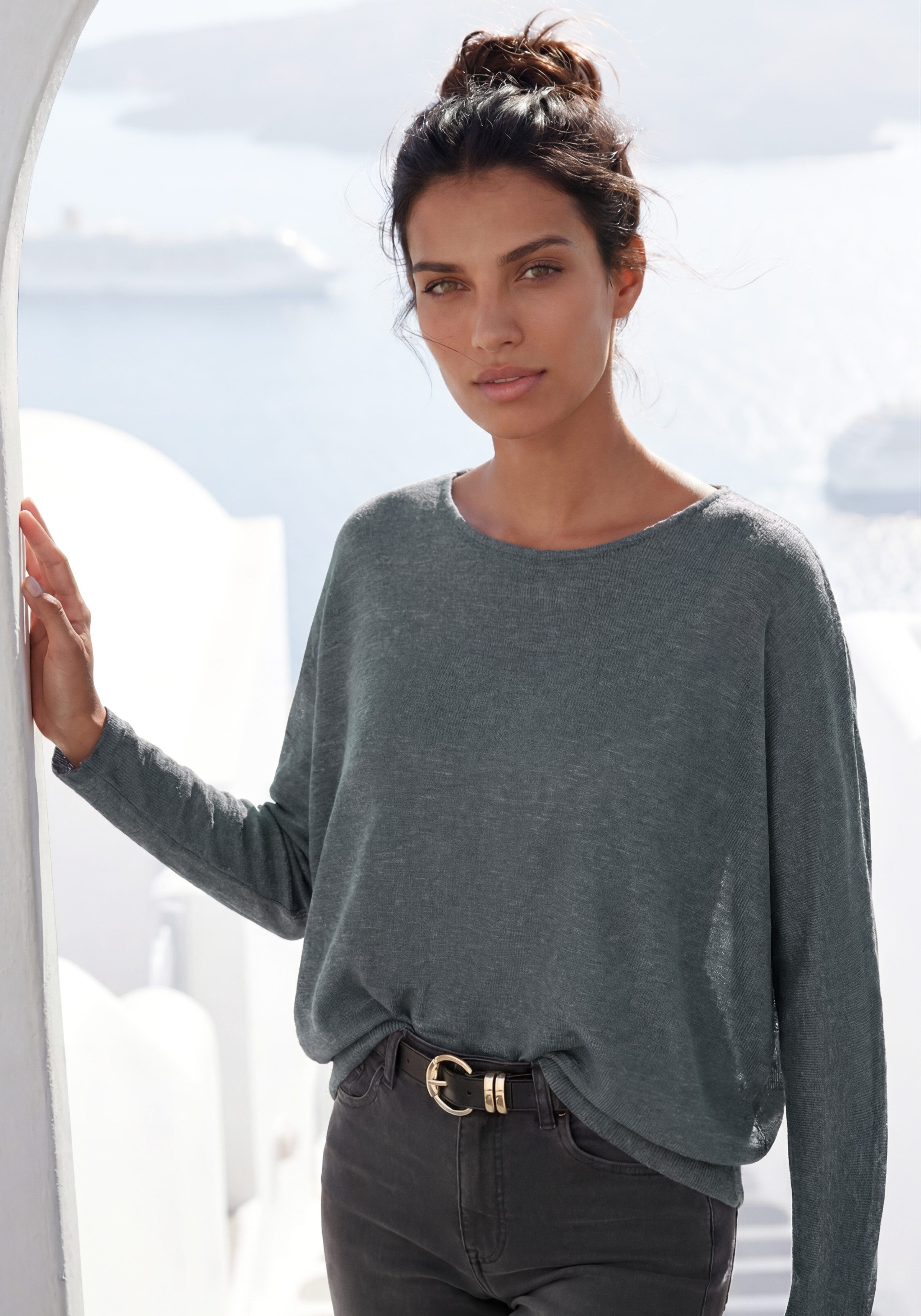 Vivance by Lascana Langarmshirt mit breitem Bund aus strukturiertem, luftigem Feinstrick mit Viskose