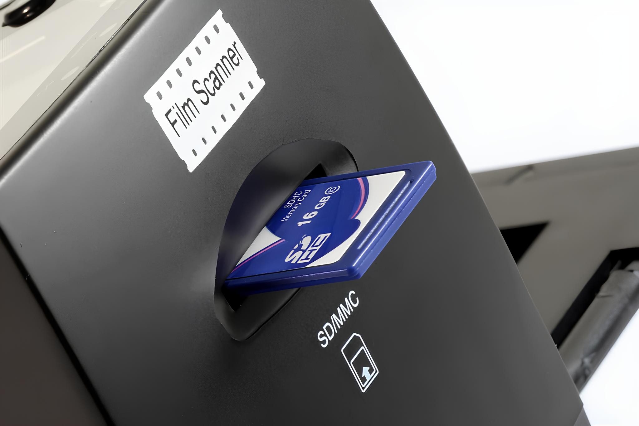 Technaxx DigiScan DS-02 Negativ-/ Dia Scanner 5 MP Bilder digitalisieren Diascanner, (Digitalisierer)