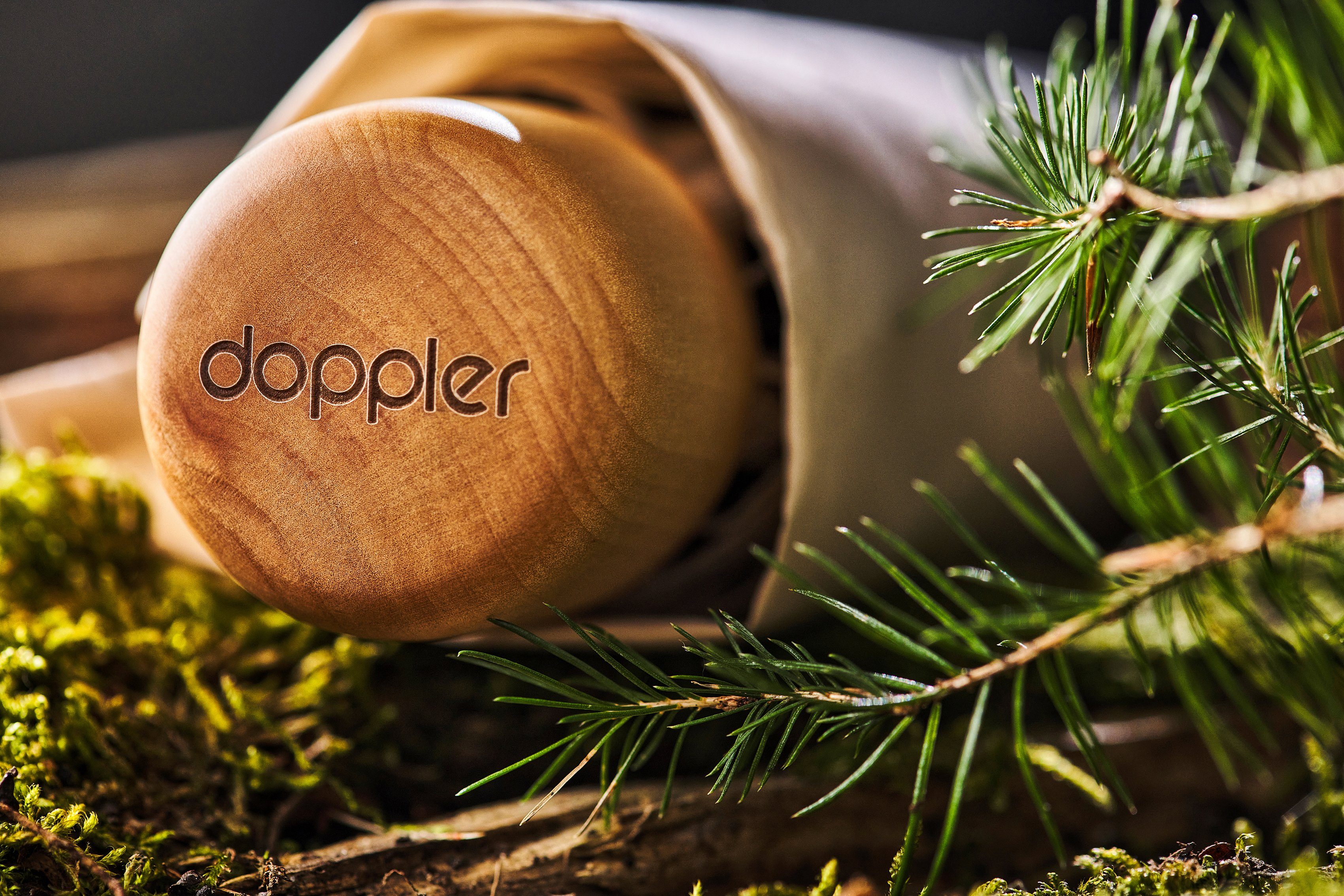 weltweit doppler® - Griff aus aus nature Wald mit Mini, Material schützt recyceltem Taschenregenschirm olive, FSC®- deep