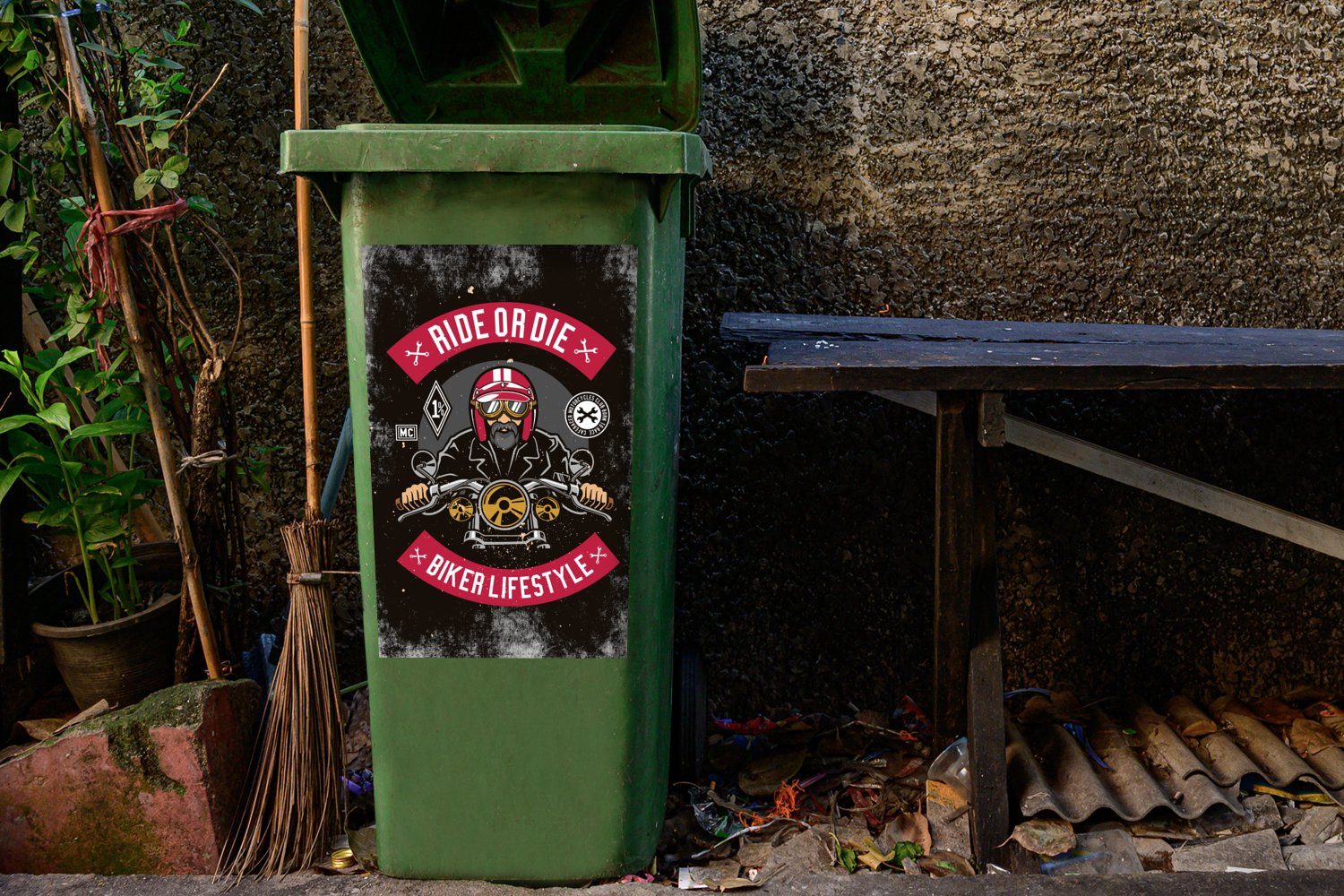 Wandsticker Mancave Container, Mülleimer-aufkleber, (1 Retro Männer Sticker, Mülltonne, Abfalbehälter MuchoWow - St), - Motor -