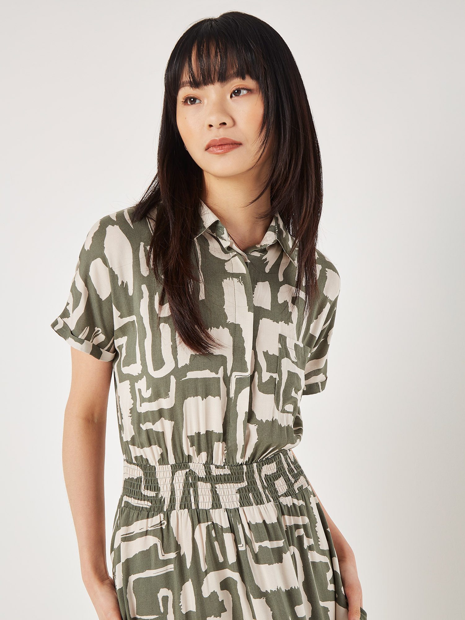 Apricot Druckkleid Geo Grecian Shirt Midi Dress (1-tlg) mit Smokband