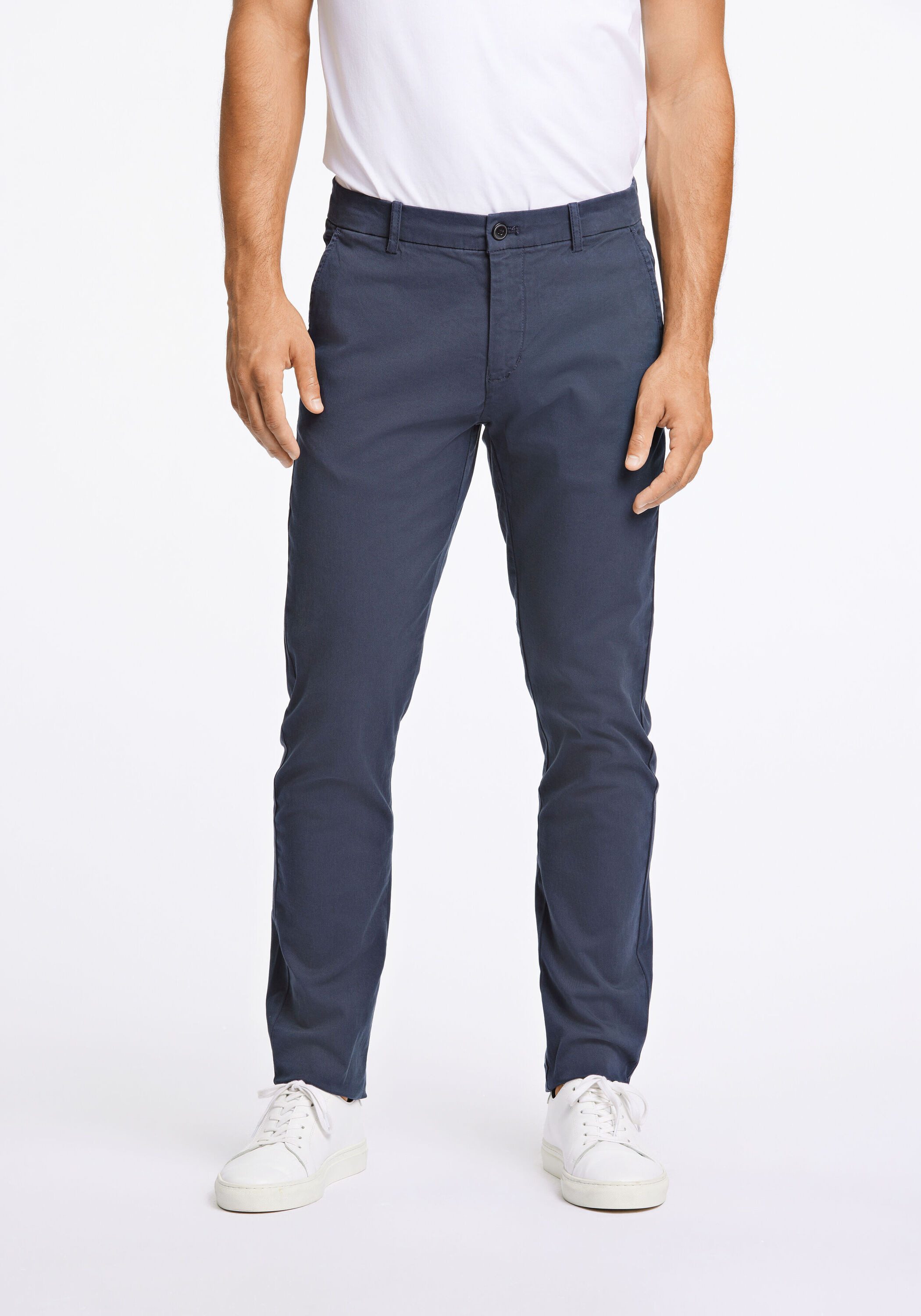 Chinos Lindbergh Chinos, Chino