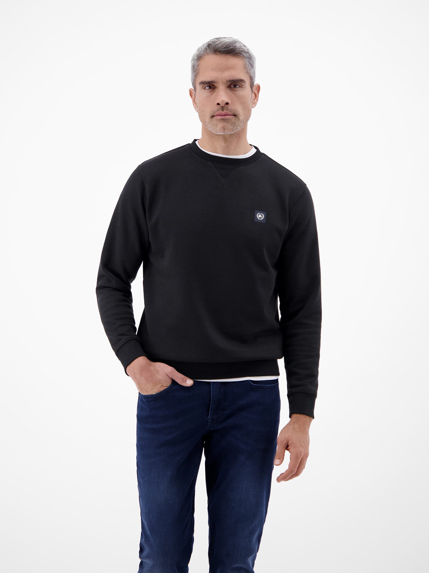Sweatshirt Urbaner Sweatshirtstyle, weiche Haptik